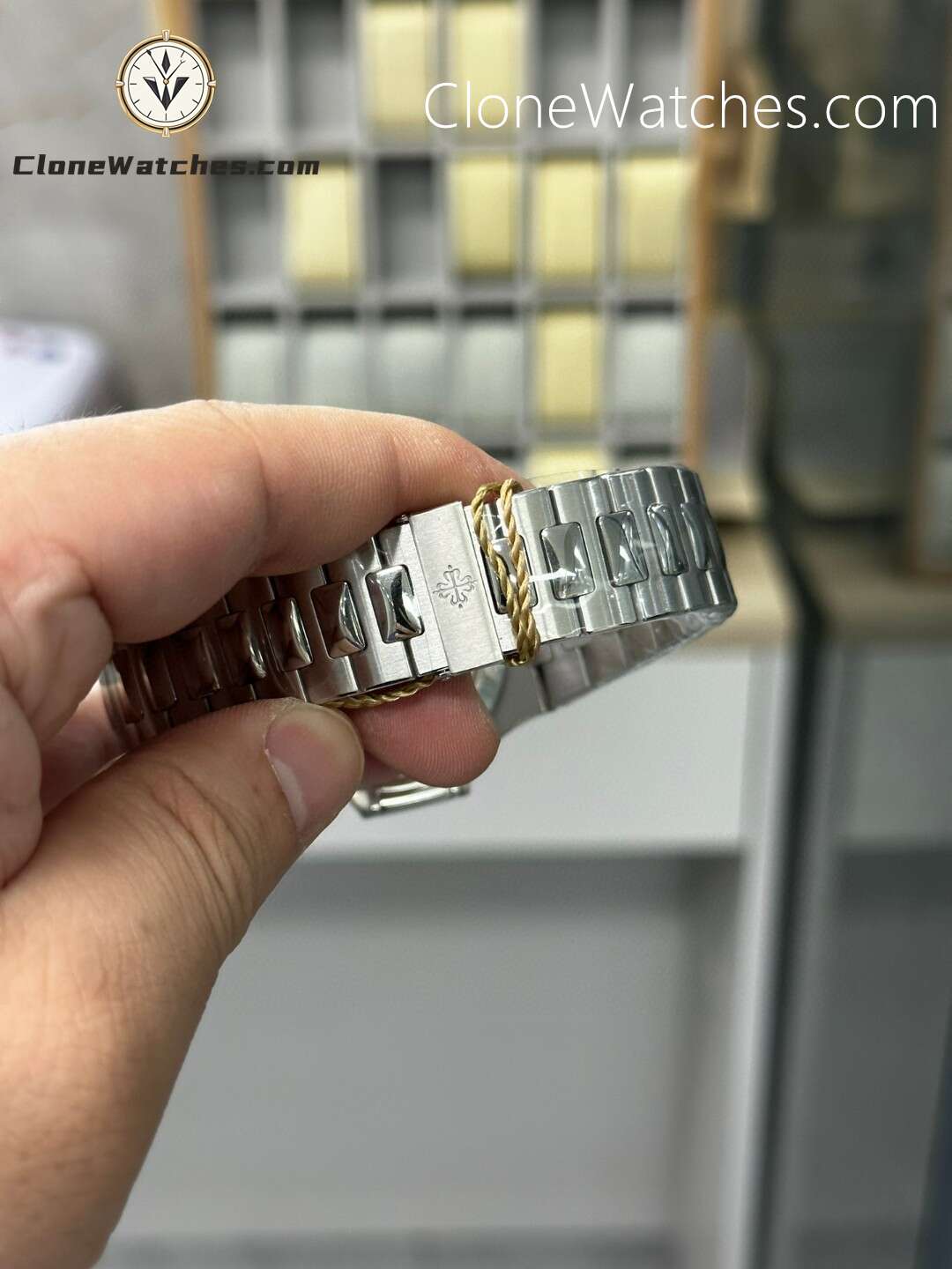 Patek Philippe Super Clone Watches 1:1 Nautilus Tiffany & Co 5726 Annual Calendar White Dial