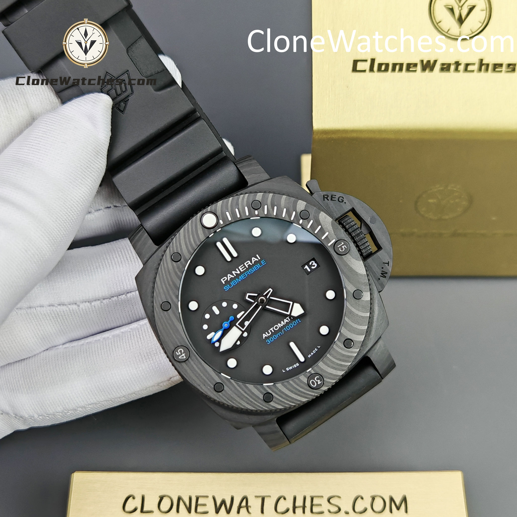 Panerai Super Clone Watches 1:1 Submersible CarbotechTM PAM02231 Black Dial