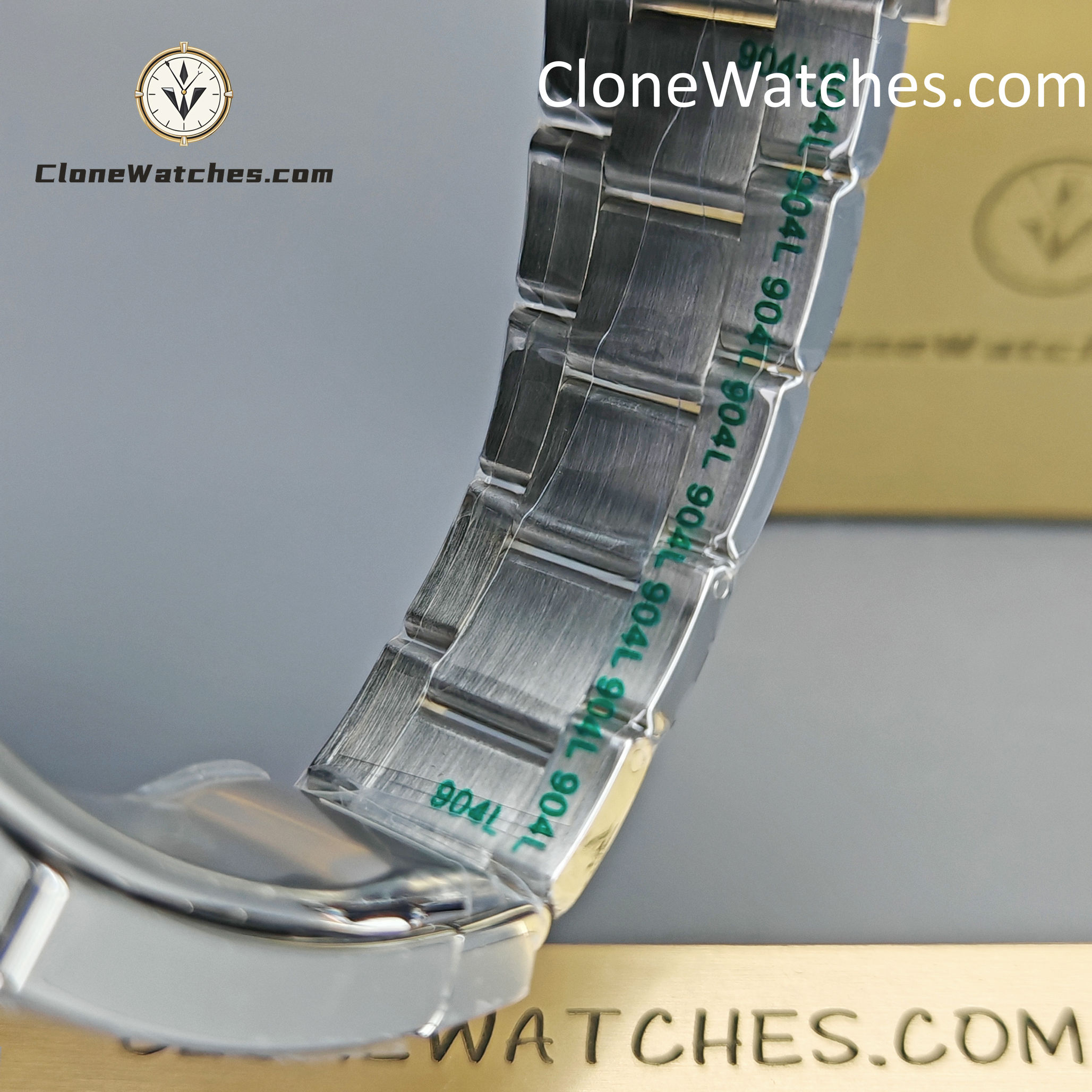 Rolex Super Clone Watches 1:1 Sky Dweller Green Dial Oyster M336934 9002 Movement