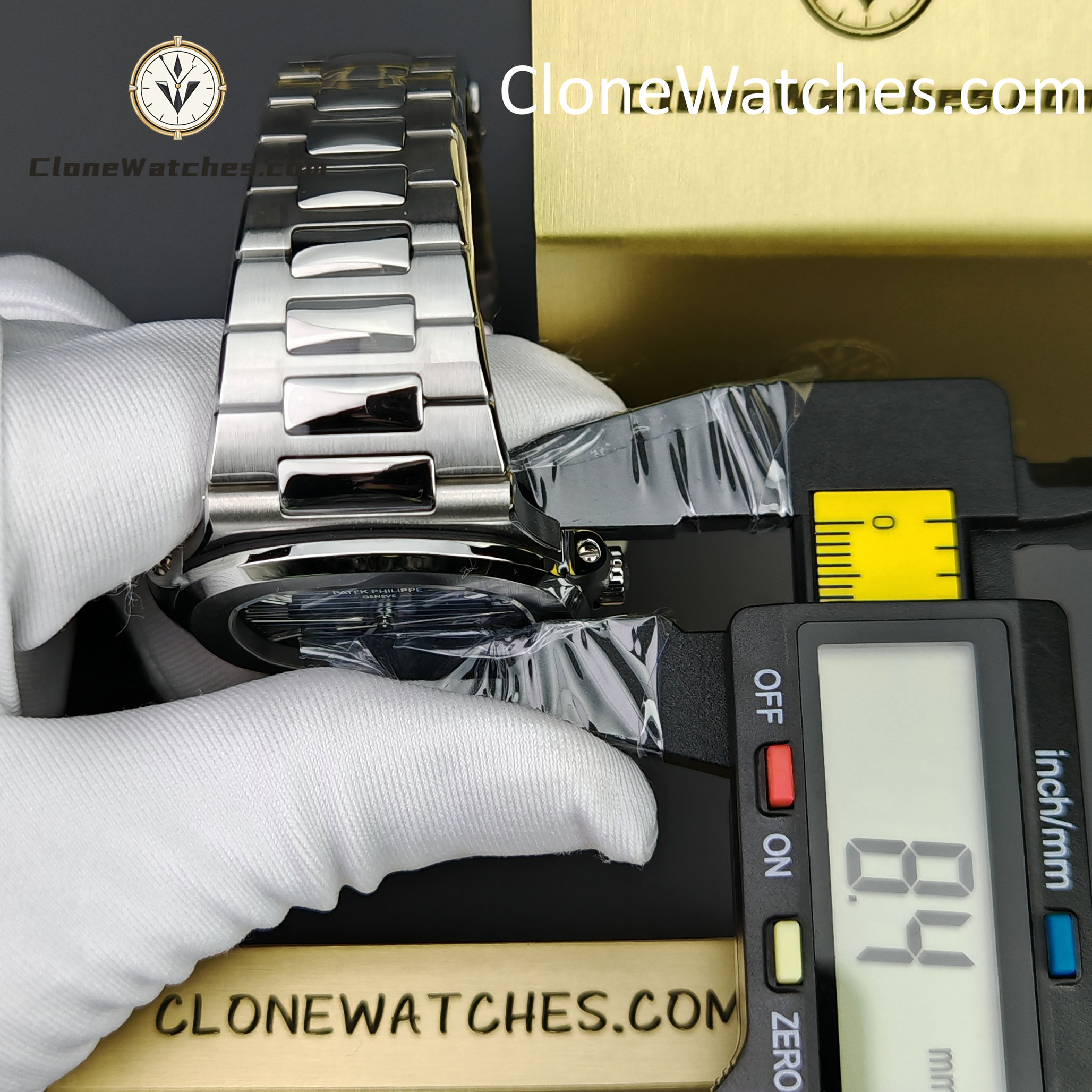 Patek Philippe Super Clone Watches 1:1 5711 Nautilus Dark blue Dial
