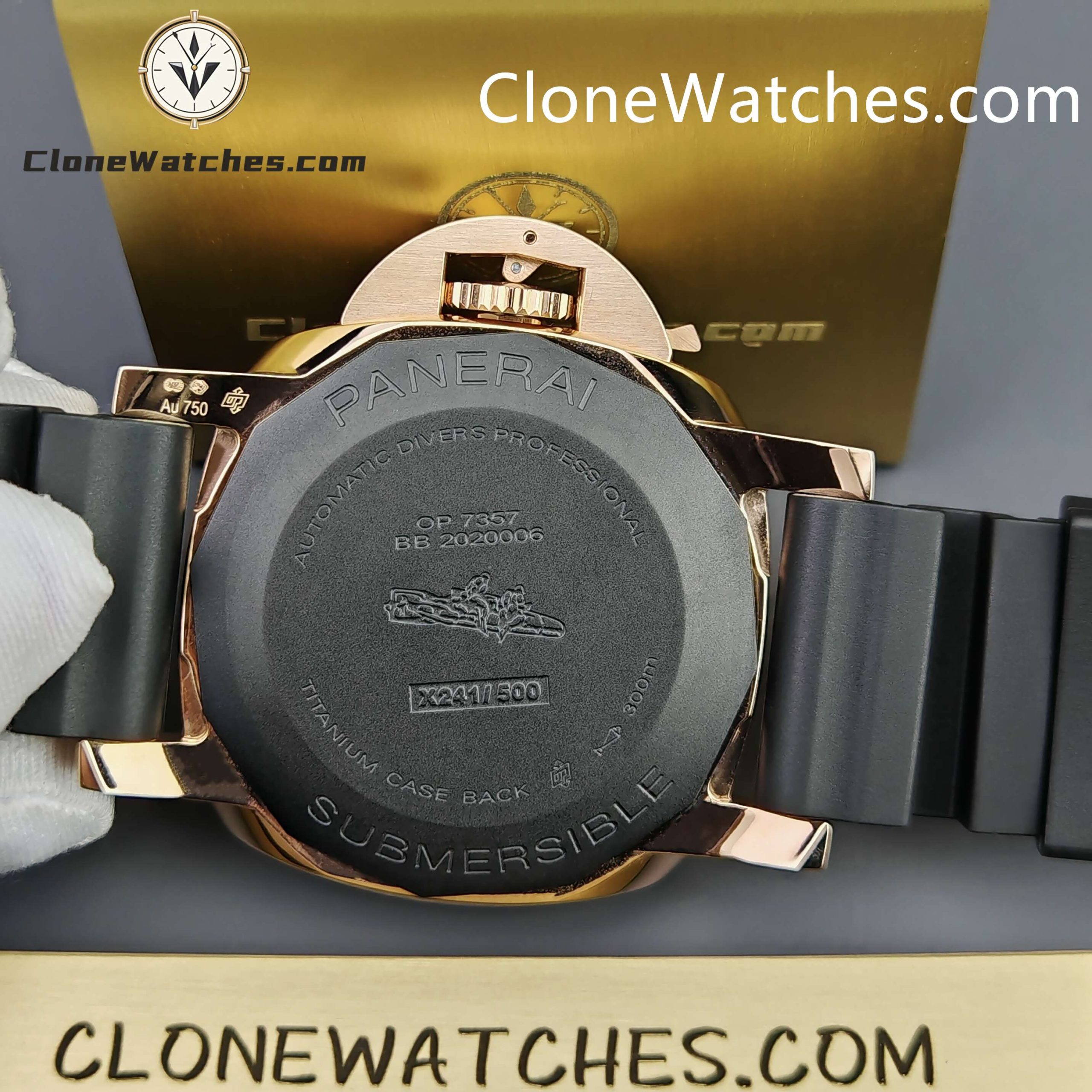 Panerai Super Clone Watches 1:1 Submersible GoldtechTM PAM02164 Black Dial