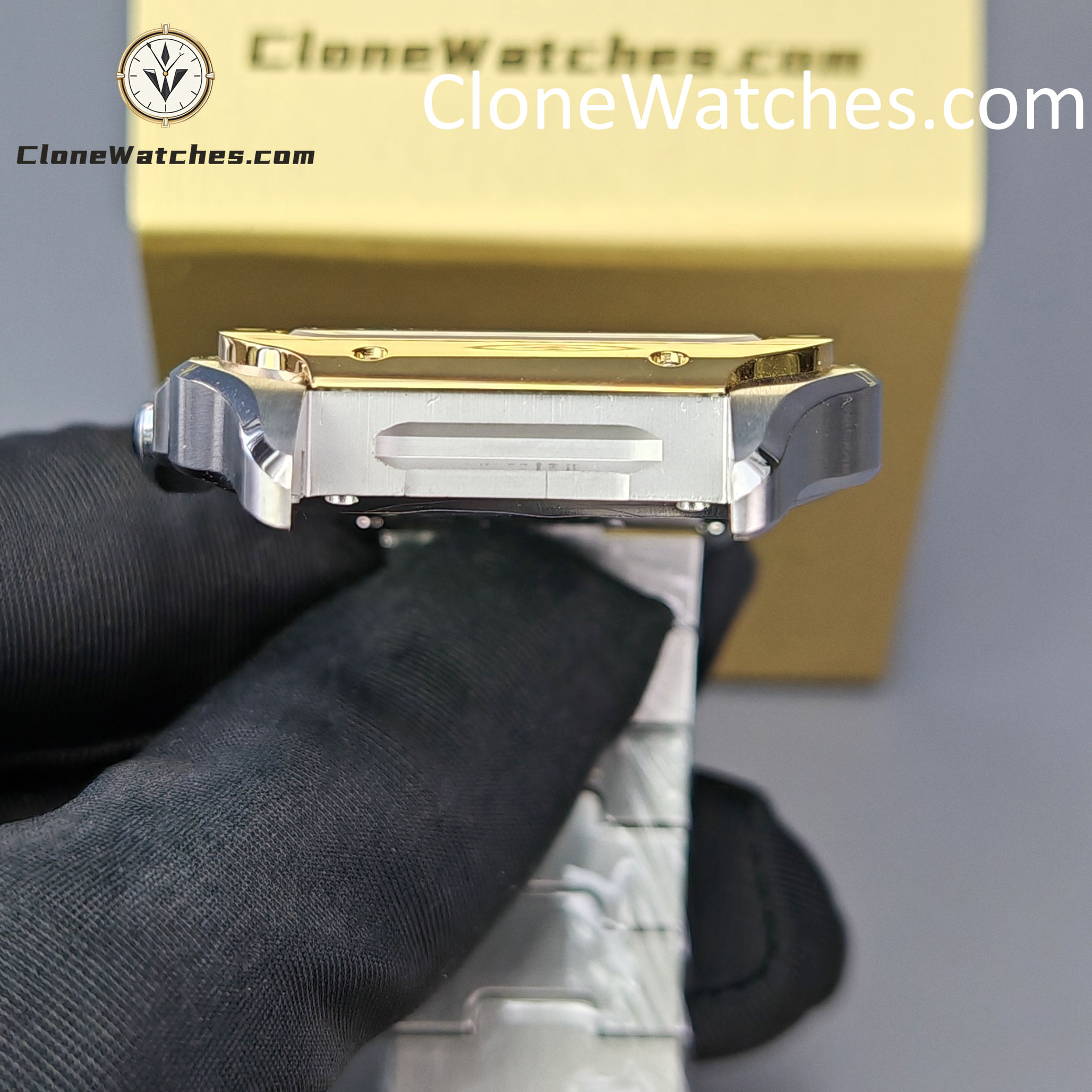 Cartier Super Clone Watches 1:1 Santos Series White Dial 18K gold plated 39.8MM W2SA0009 Steel Strap