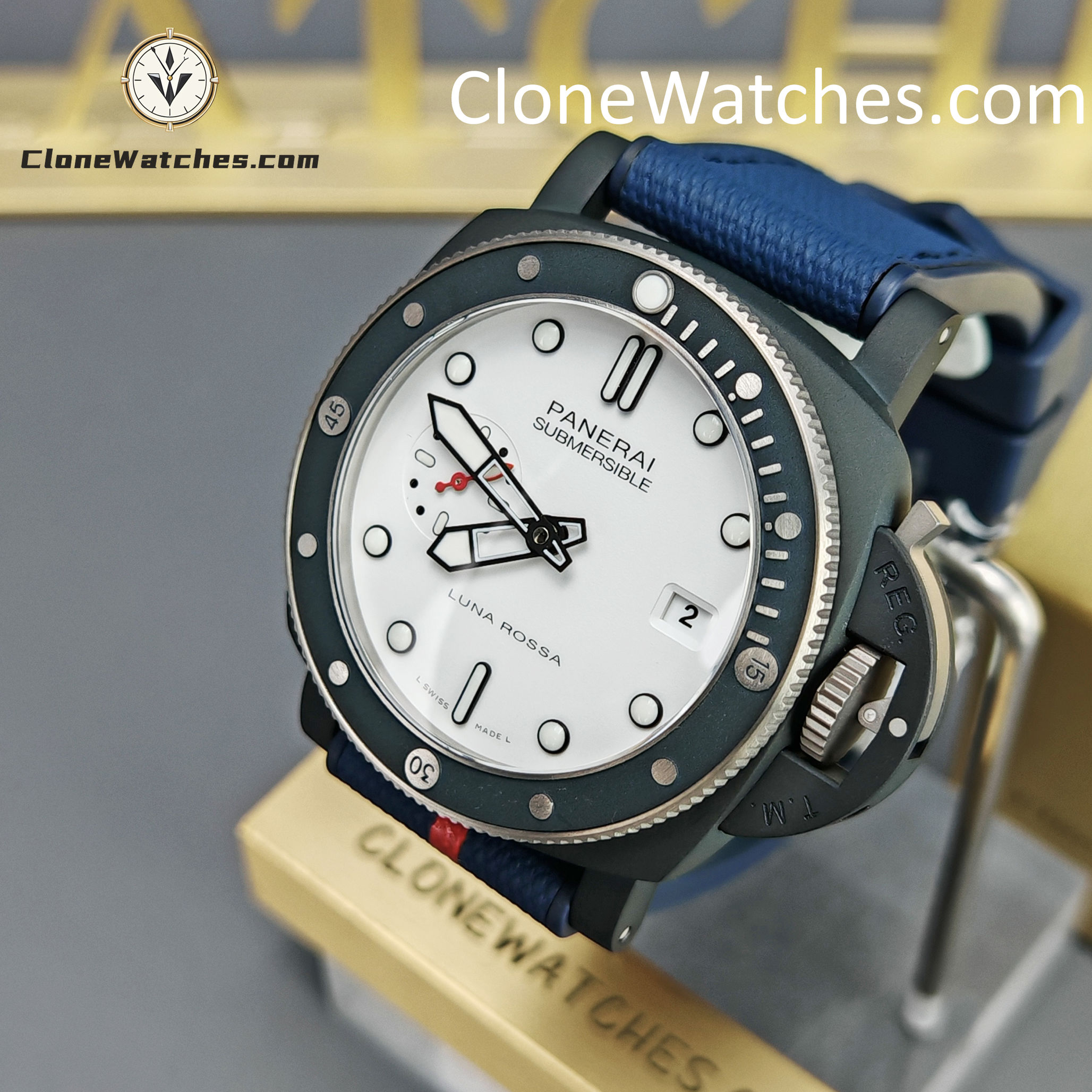 Panerai Super Clone Watches 1:1 Submersible Luna Rossa Ti-Ceramitech PAM01543 White Dial