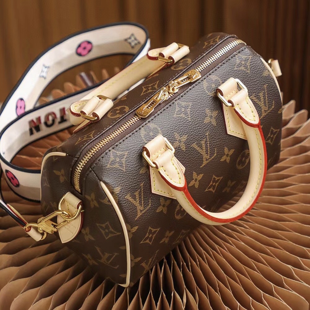 Louis Vuitton M41113 SPEEDY 20 handbag (with shoulder strap)