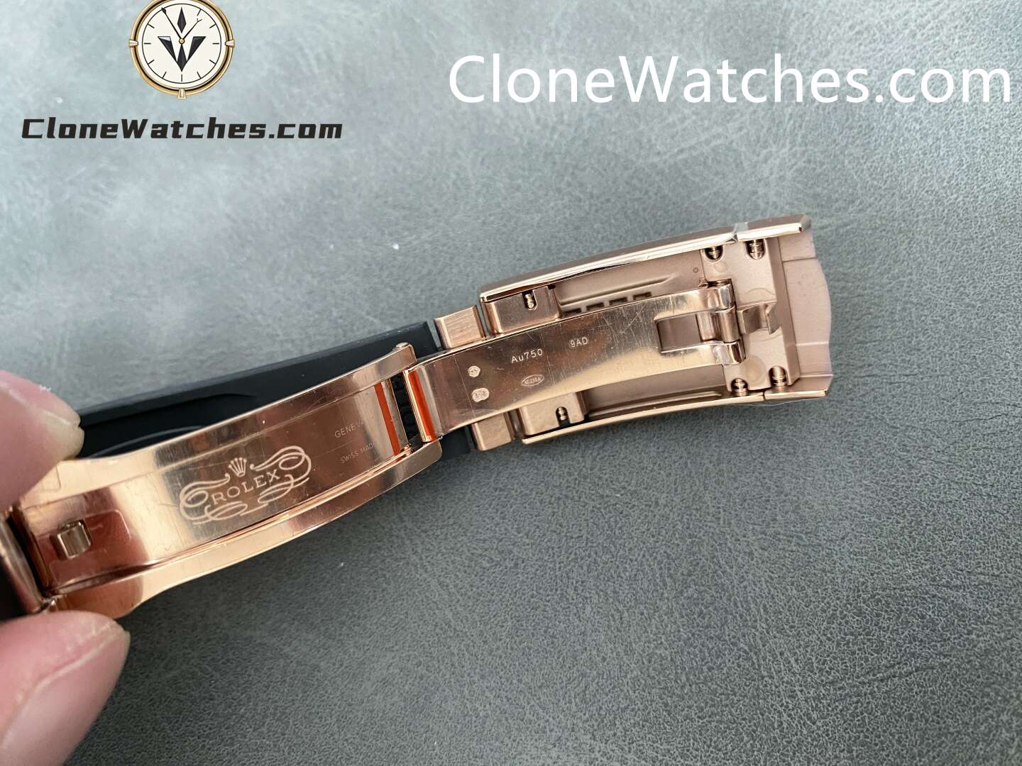 Rolex Super Clone Watch 1:1 Sky Dweller Rose Gold White Dial m336235-0003 42MM Rubber Strap