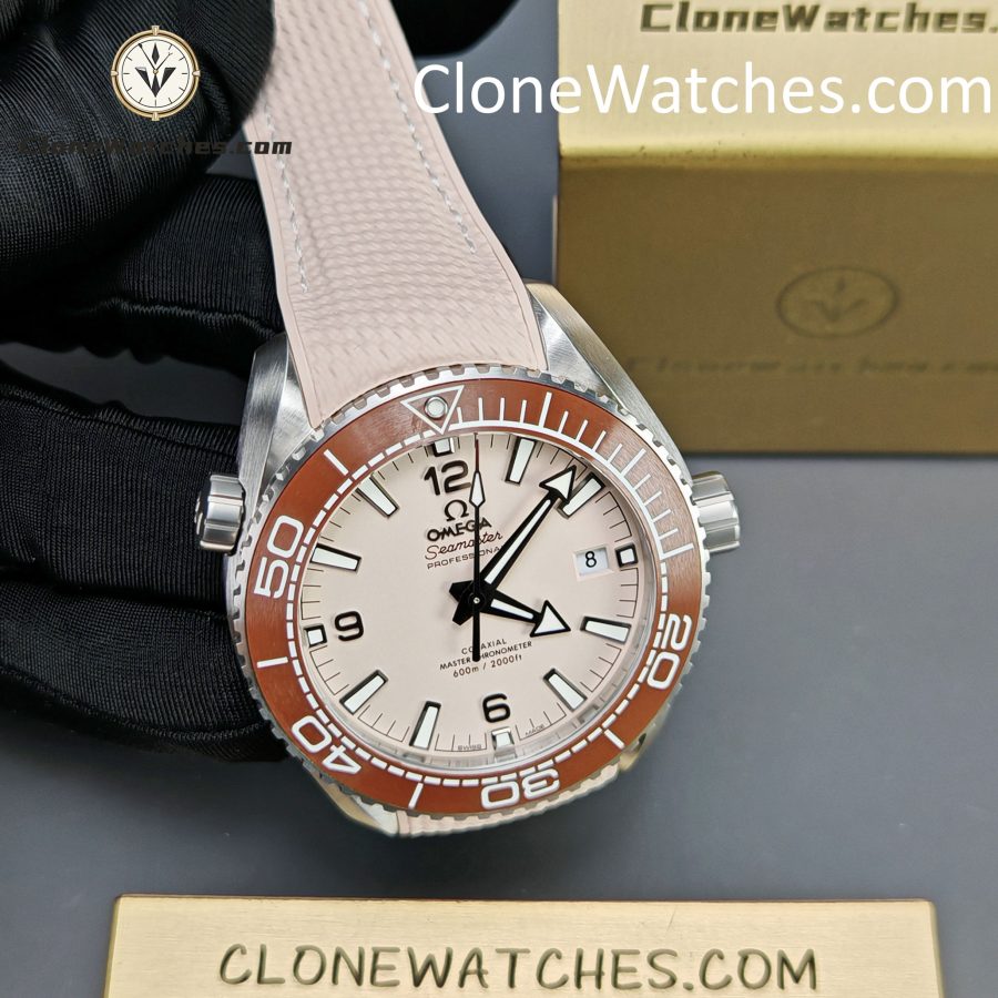 OMEGA Super Clone Watches 1:1 Seamaster Planet Ocean 600m 215.32.44.21.09.001 43.5MM