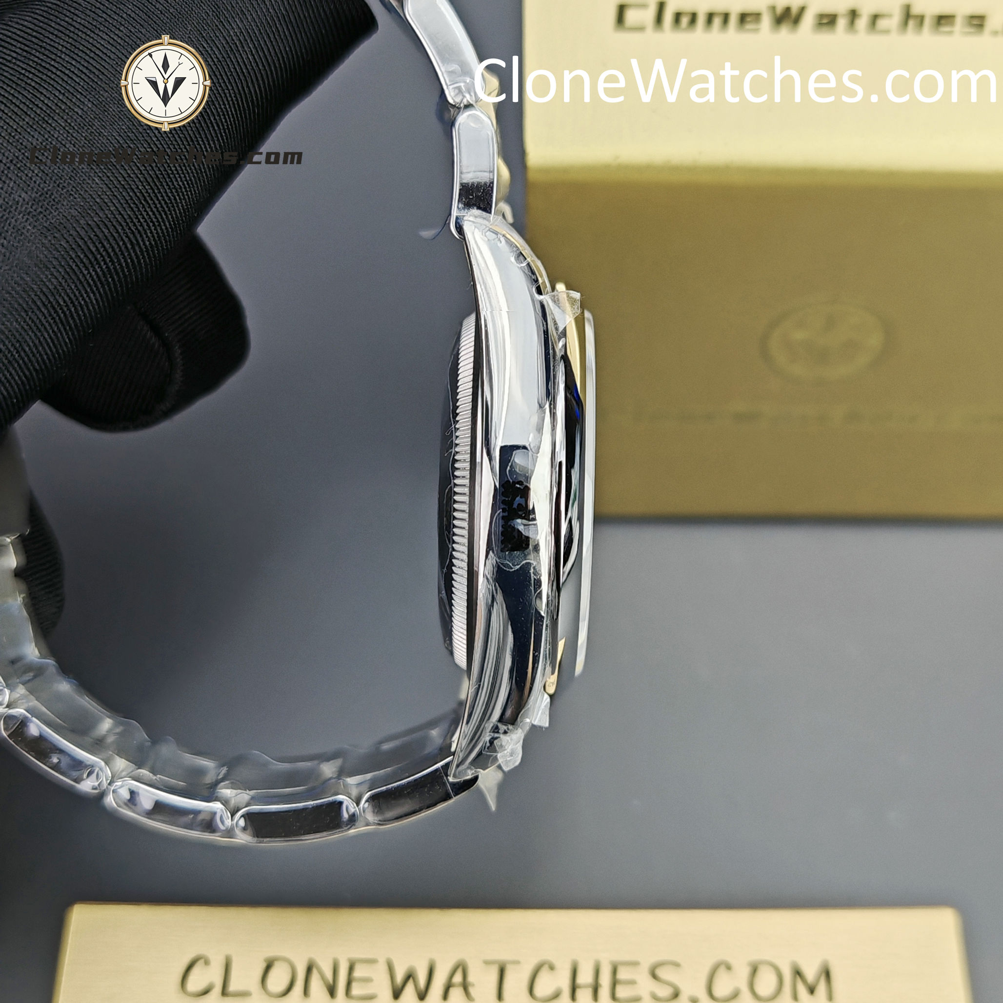 Rolex Super Clone Watches 1:1 Oyster Perpetual Silver Dial 36mm m126000-0001 3230 Movement