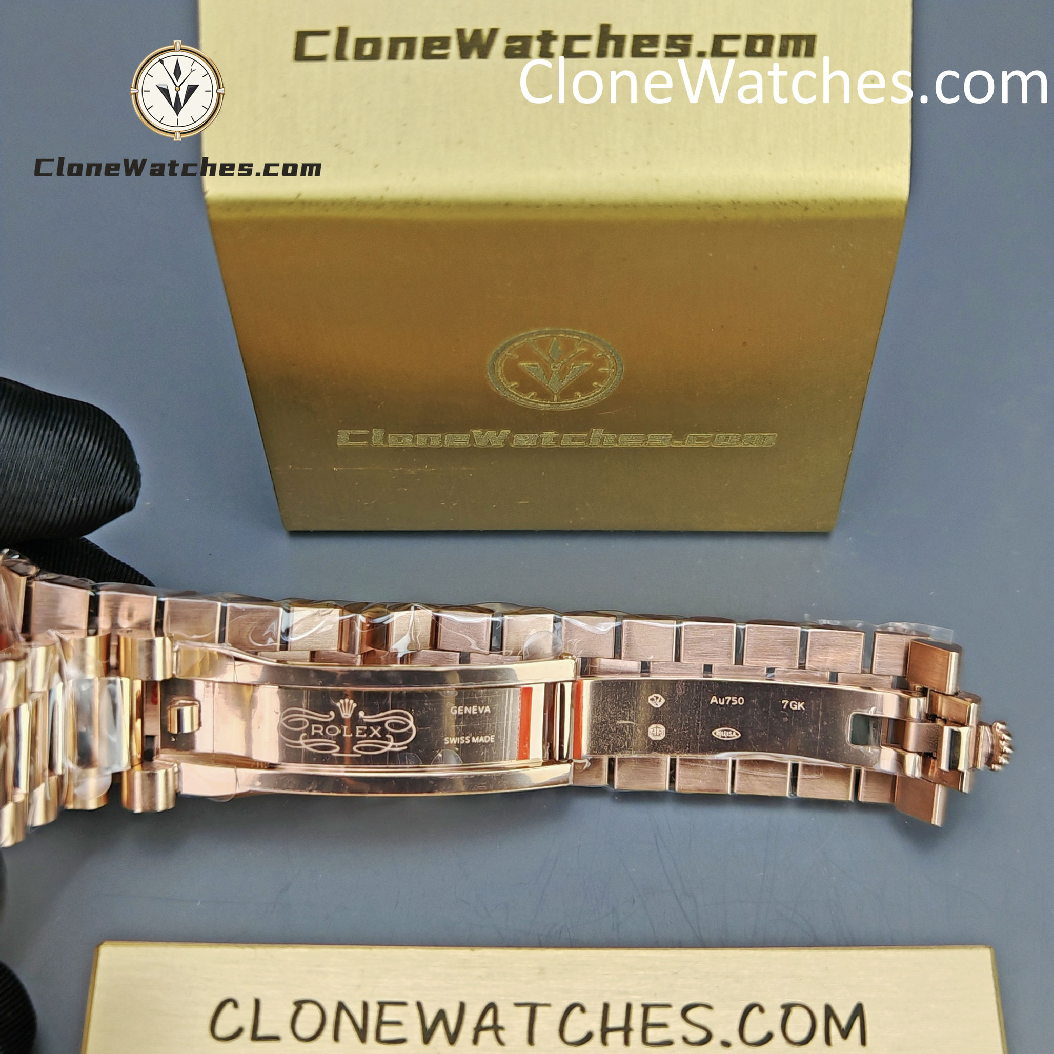 Rolex Super Clone Watches 1:1 Day Date 18K Rose Gold Black Diamond Dial 40mm m228235-0045 3255 Movement