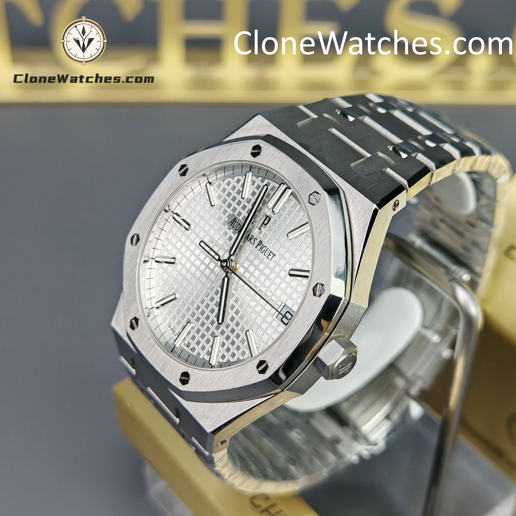 Audemars Piguet Super Clone Watches 1:1 Royal Oak 15500 White Dial