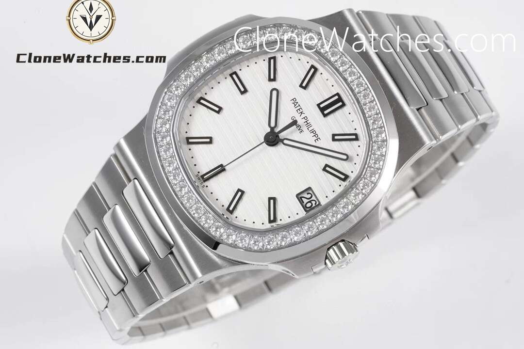 Patek Philippe Super Clone Watches 1:1 Nautilus 5713 White DIal Diamond