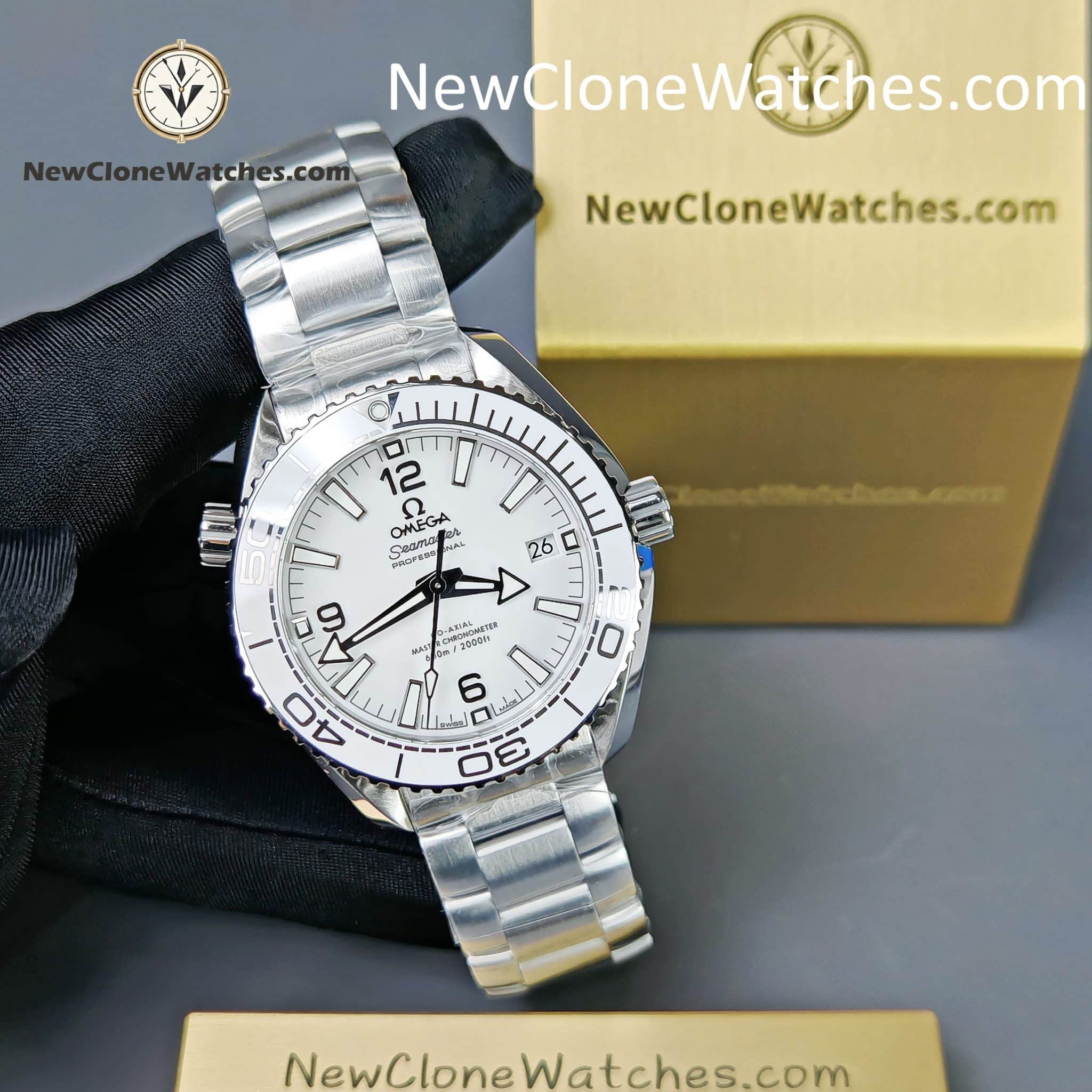 OMEGA Super Clone Watches 1:1 Seamaster Planet Ocean 600M 39.5MM 215.30.40.20.04.001