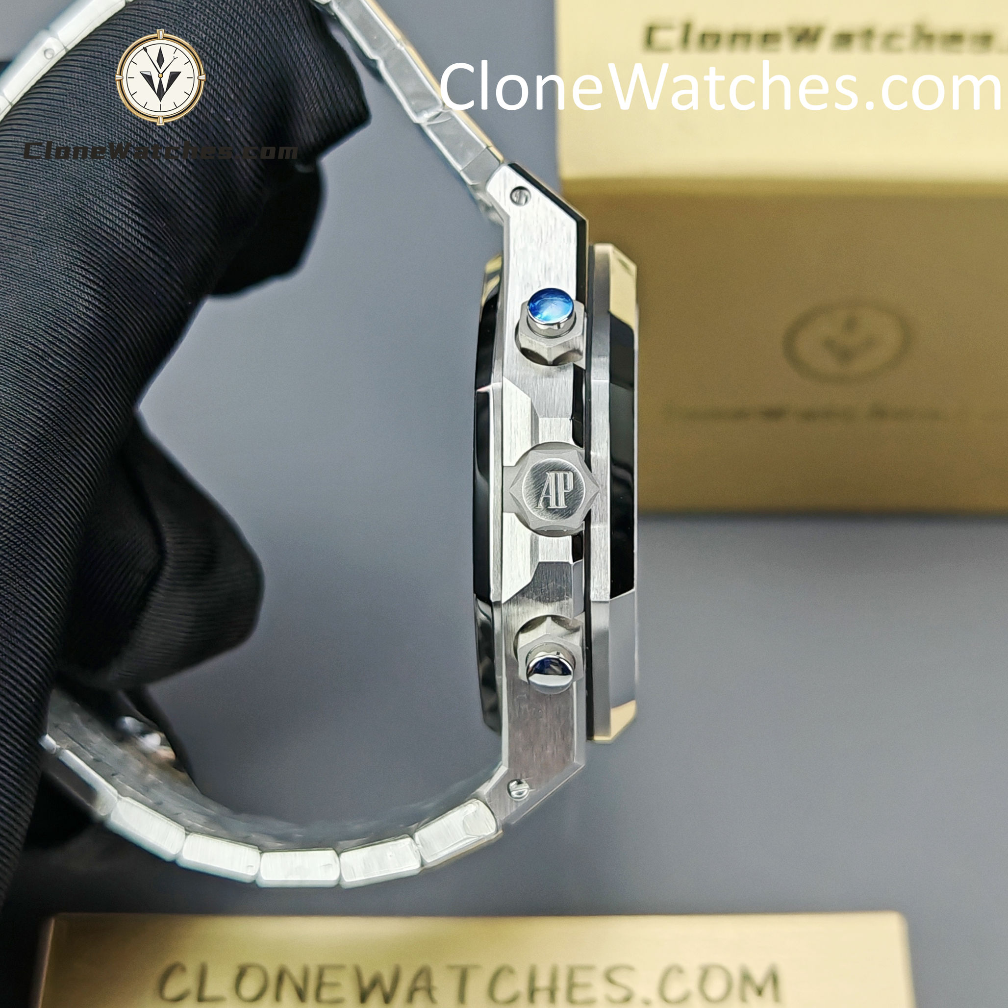 Audemars Piguet Super Clone Watches 1:1 Royal Oak Black Dial 26240 Selfwinding Chronograph