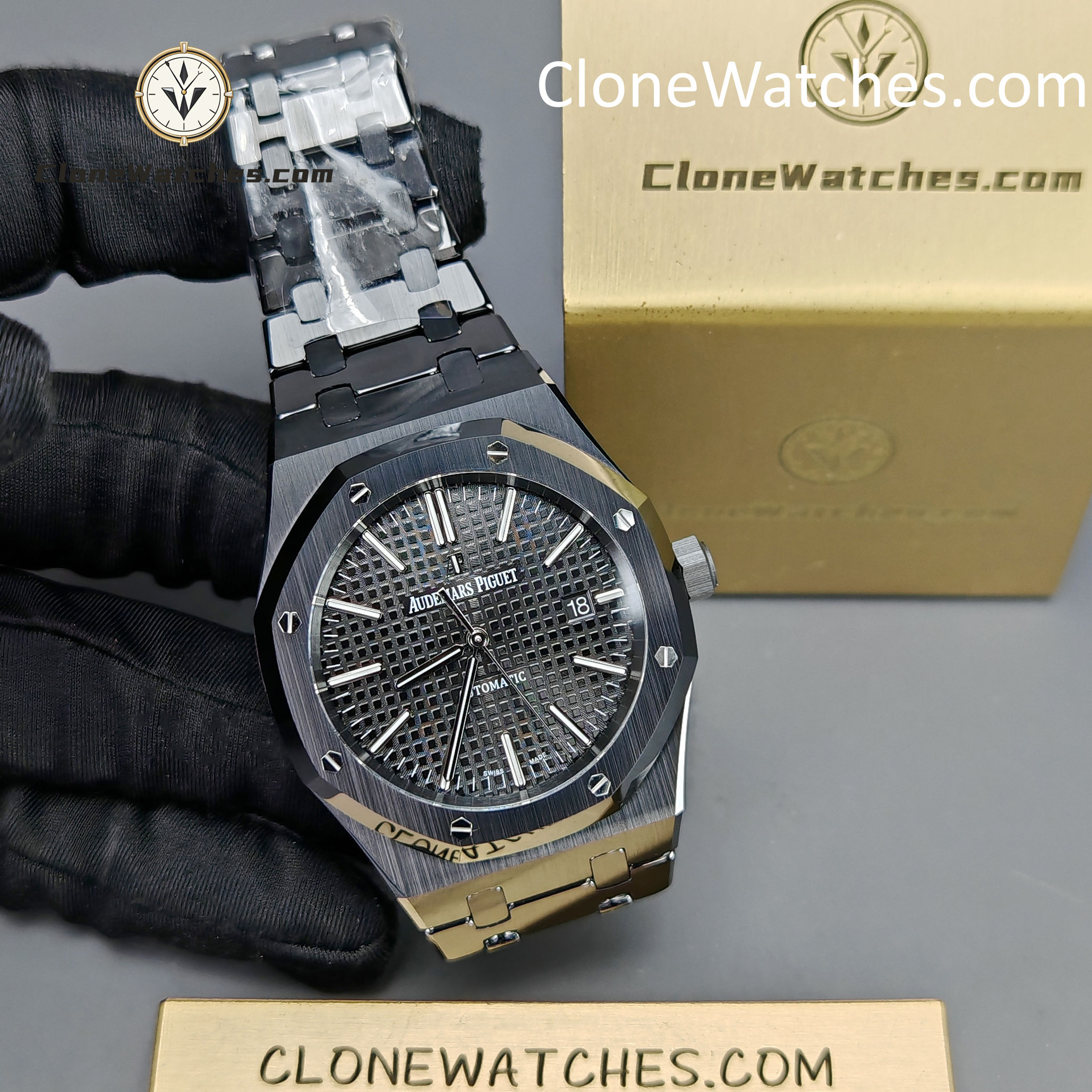 Audemars Piguet Super Clone Watches 1:1 Royal Oak 15400 Black Ceramic Black Dial