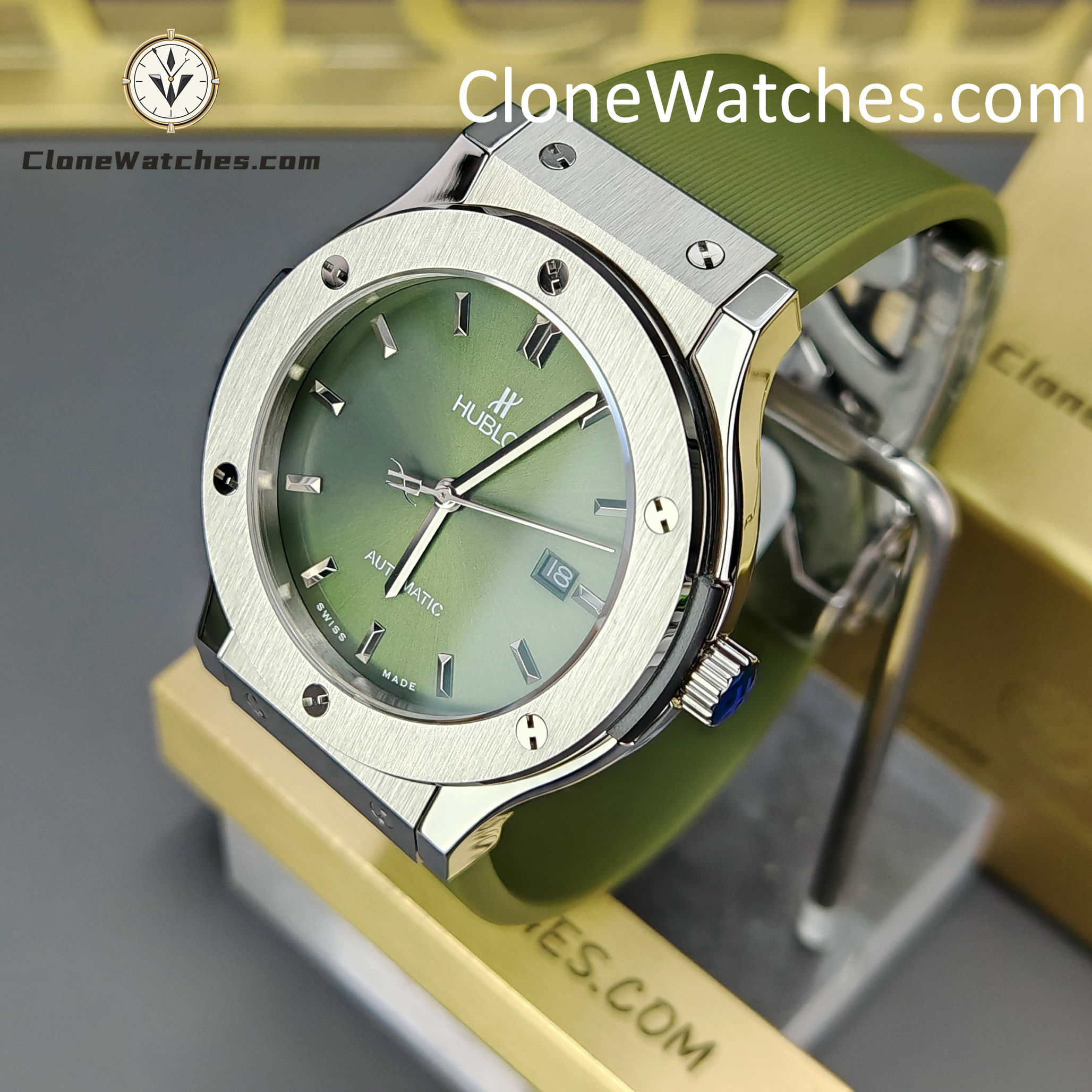 Hublot Super Clone Watches 1:1 Classic Fusion Green 42MM 542.NX.8970.RX