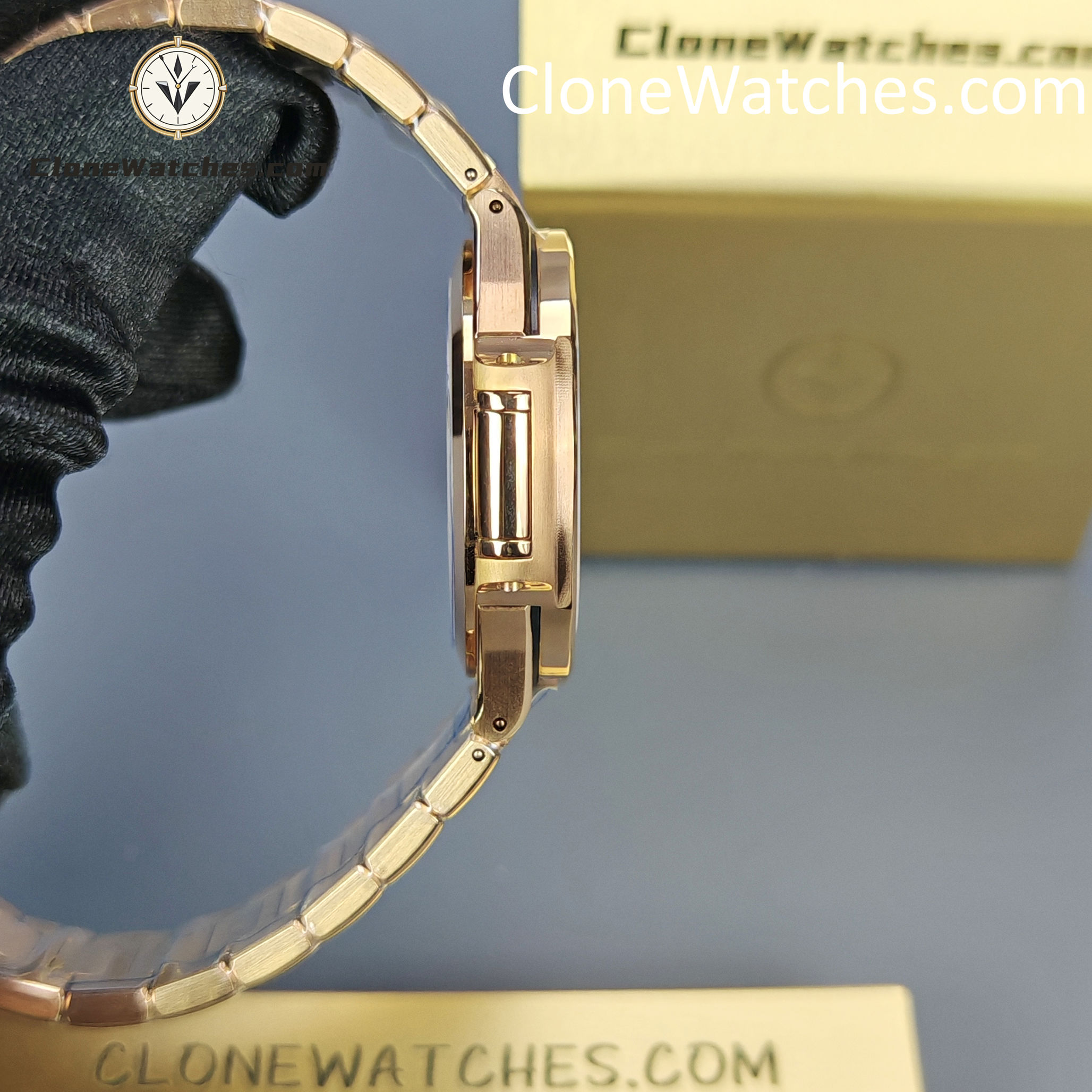 Patek Philippe Super Clone Watches 1:1 Nautilus Rose Gold 7118/1300R-001 35.2 mm