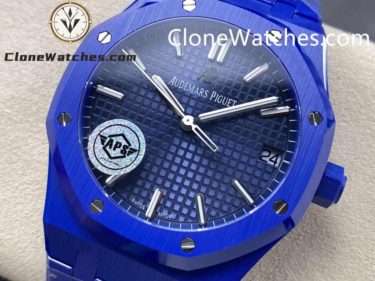 Audemars Piguet Super Clone Watches 1:1 Royal Oak Blue Ceramic 15500 Blue dial