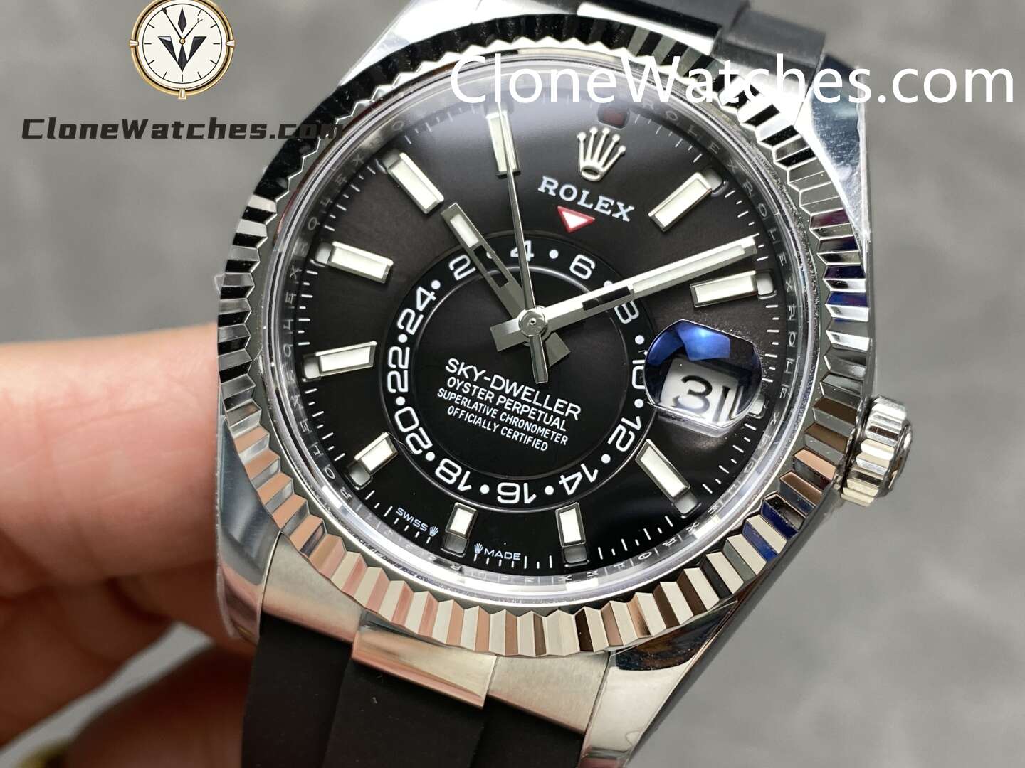Rolex Super Clone Watch 1:1 Sky Dweller Black Dial m336239-0002 42MM Rubber Strap