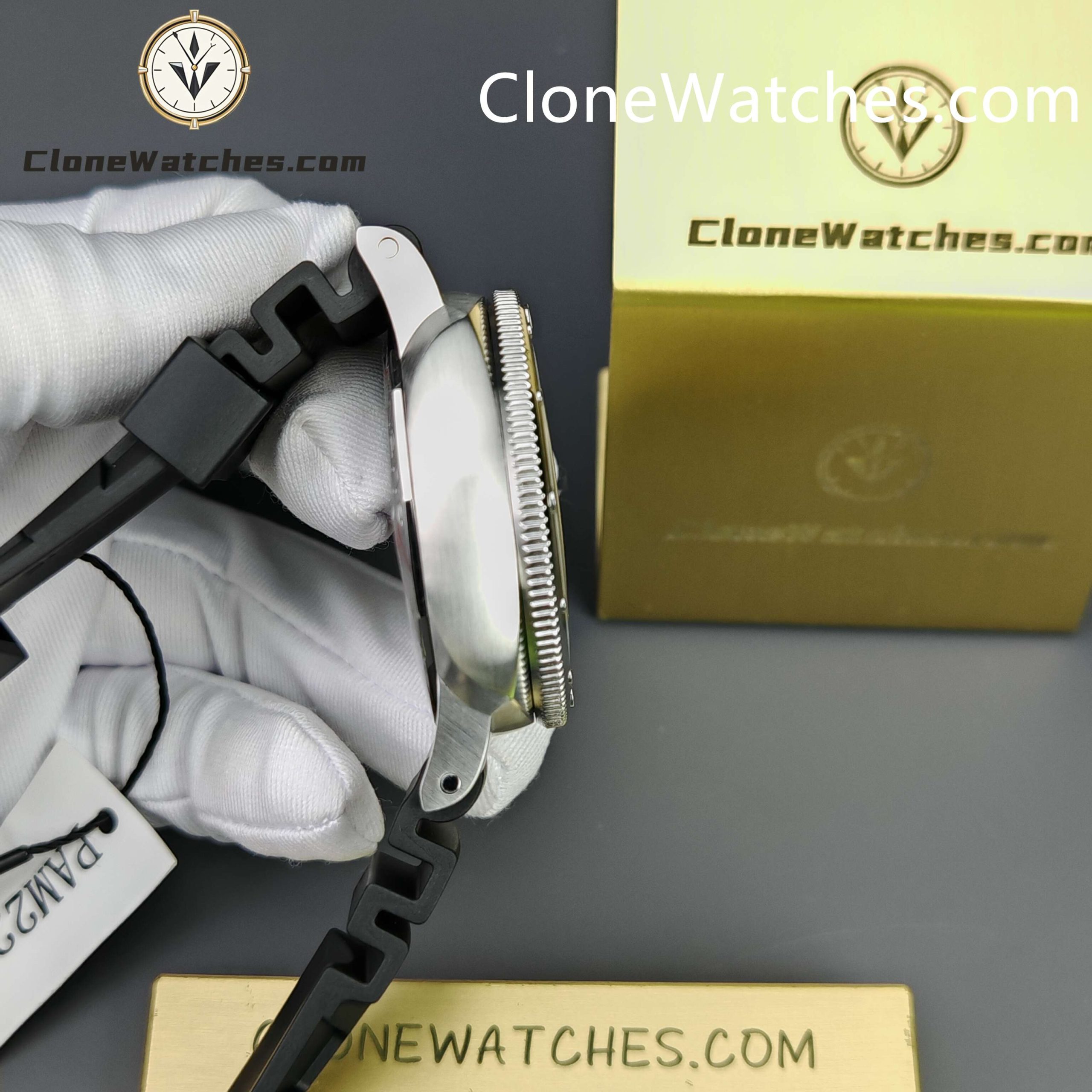 Panerai Super Clone Watches 1:1 Submersible PAM02223 White Dial