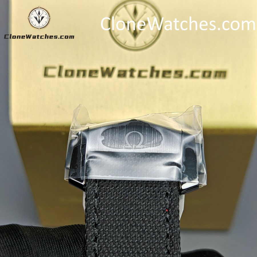 OMEGA Super Clone Watches 1:1 Speedmaster Dark Side of the Moon 311.92.44.51.01.005 44.25mm