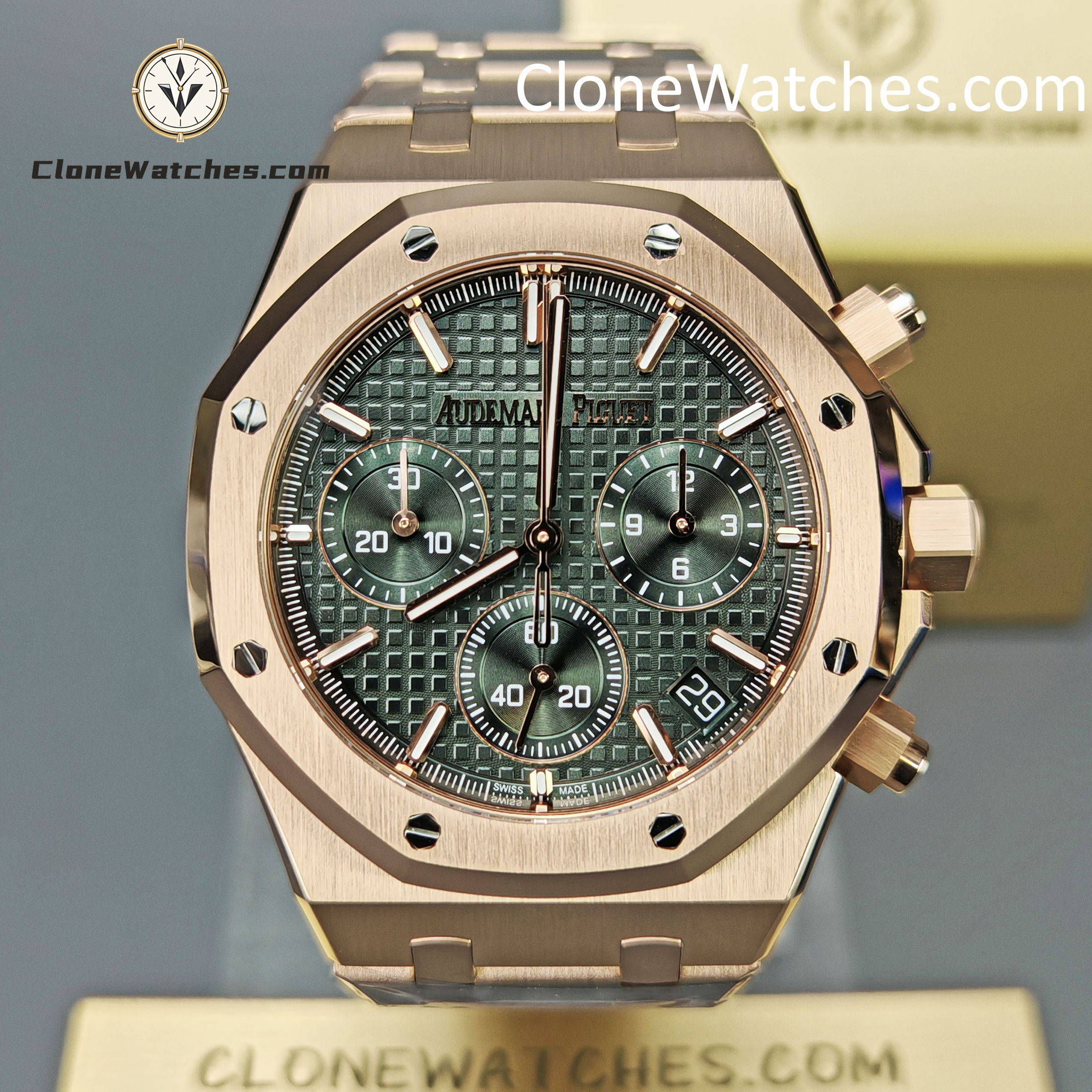 Audemars Piguet Super Clone Watches 1:1 Royal Oak Rose Gold 26240 Green Dial