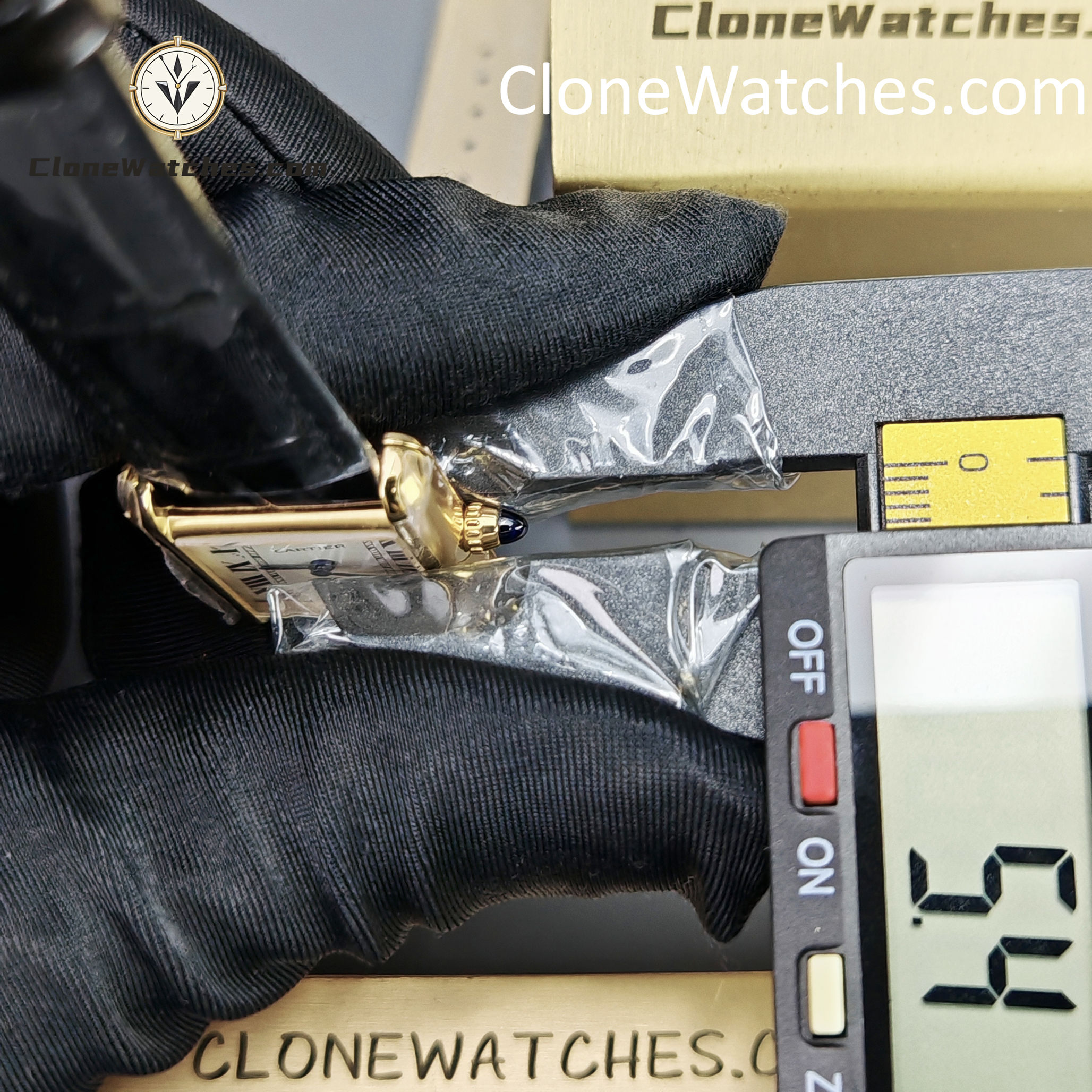 Cartier Super Clone Watches 1:1 Tank Louis Small model quartz movement 29.5 x 22MM WGTA0342