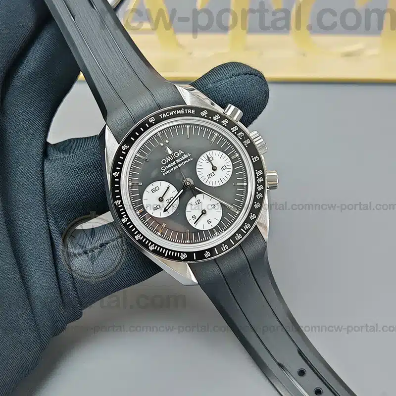OMEGA Super Clone Watches 1:1 Speedmaster Moonwatch Professional 310.30.42.50.01.004 Black Rubber Strap 42mm