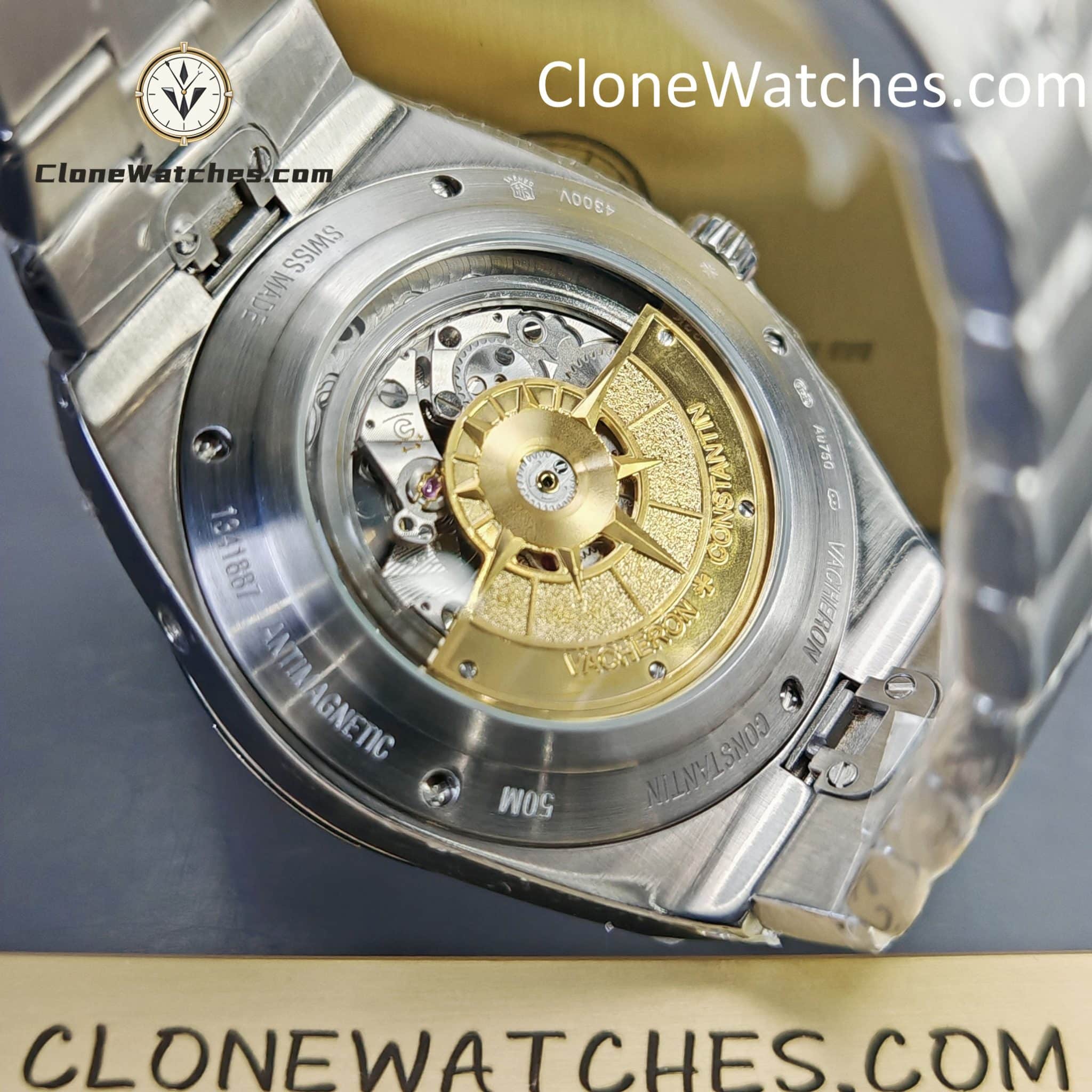 Vacheron Constantin Super Clone Watches 1:1 Overseas perpetual calendar 4300V/220G-B945 Blue Dial