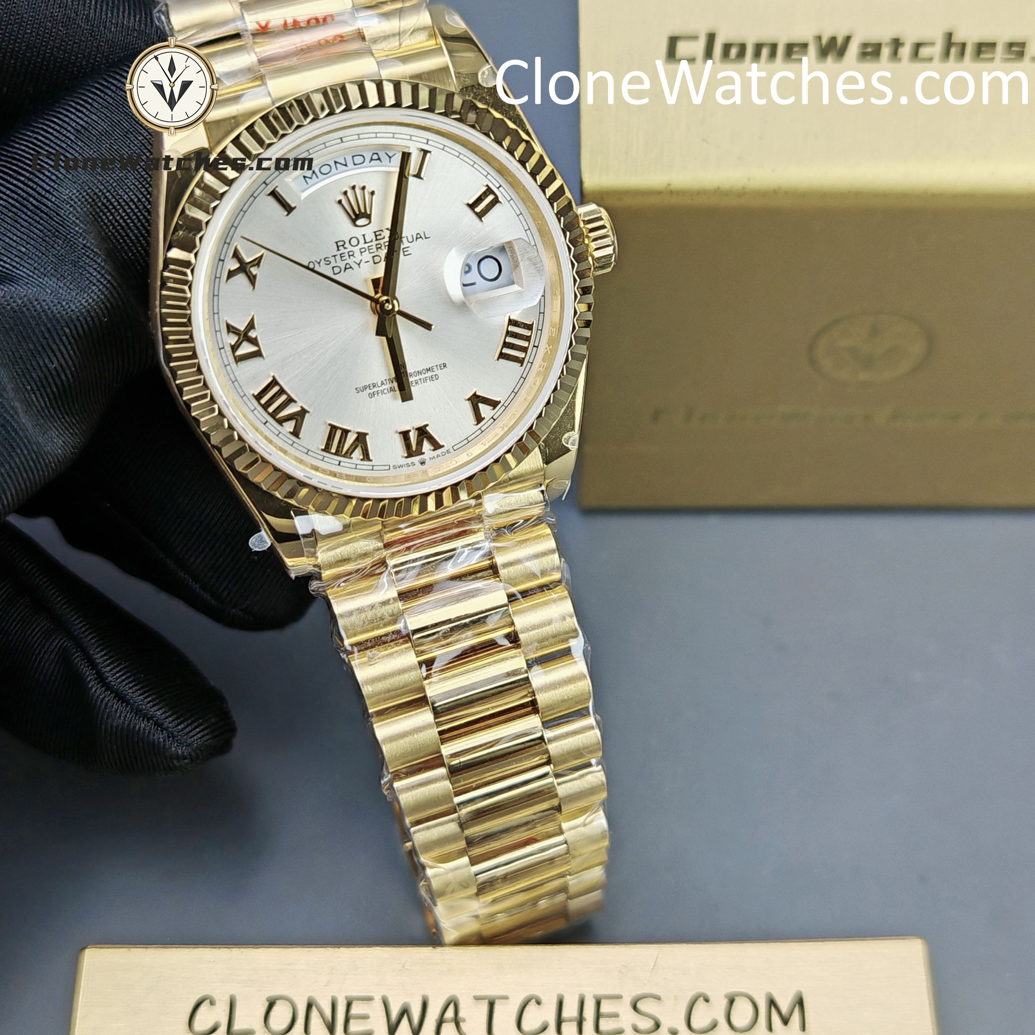 Rolex Super Clone Watches 1:1 Day Date 18K Gold White Dial 36mm m128238-0076 3255 Movement