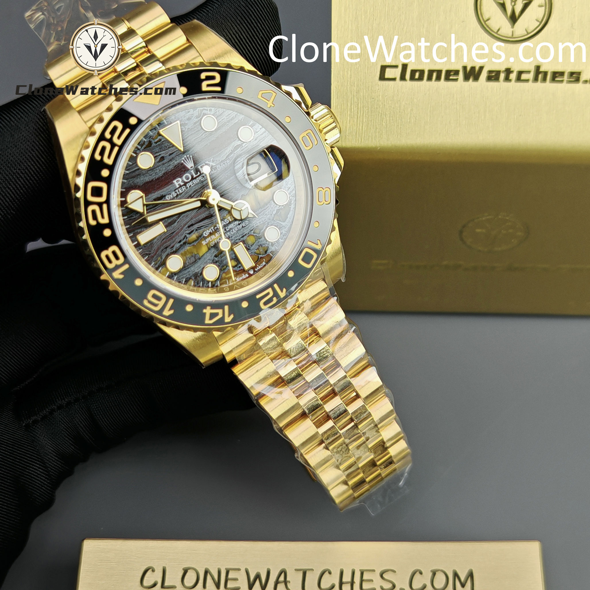Rolex Super Clone Watches 1:1 GMT Master II 18k Gold 126718GRNR-0002 Jubilee 3285 Movement