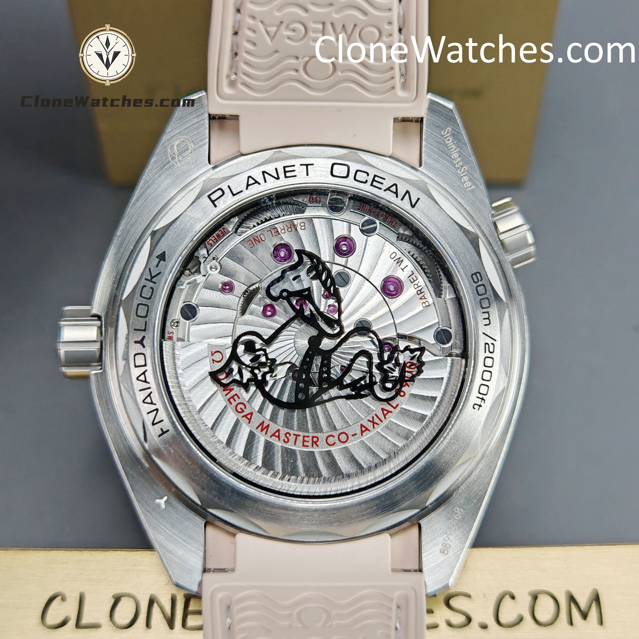 OMEGA Super Clone Watches 1:1 Seamaster Planet Ocean 600m 215.32.44.21.09.001 43.5MM