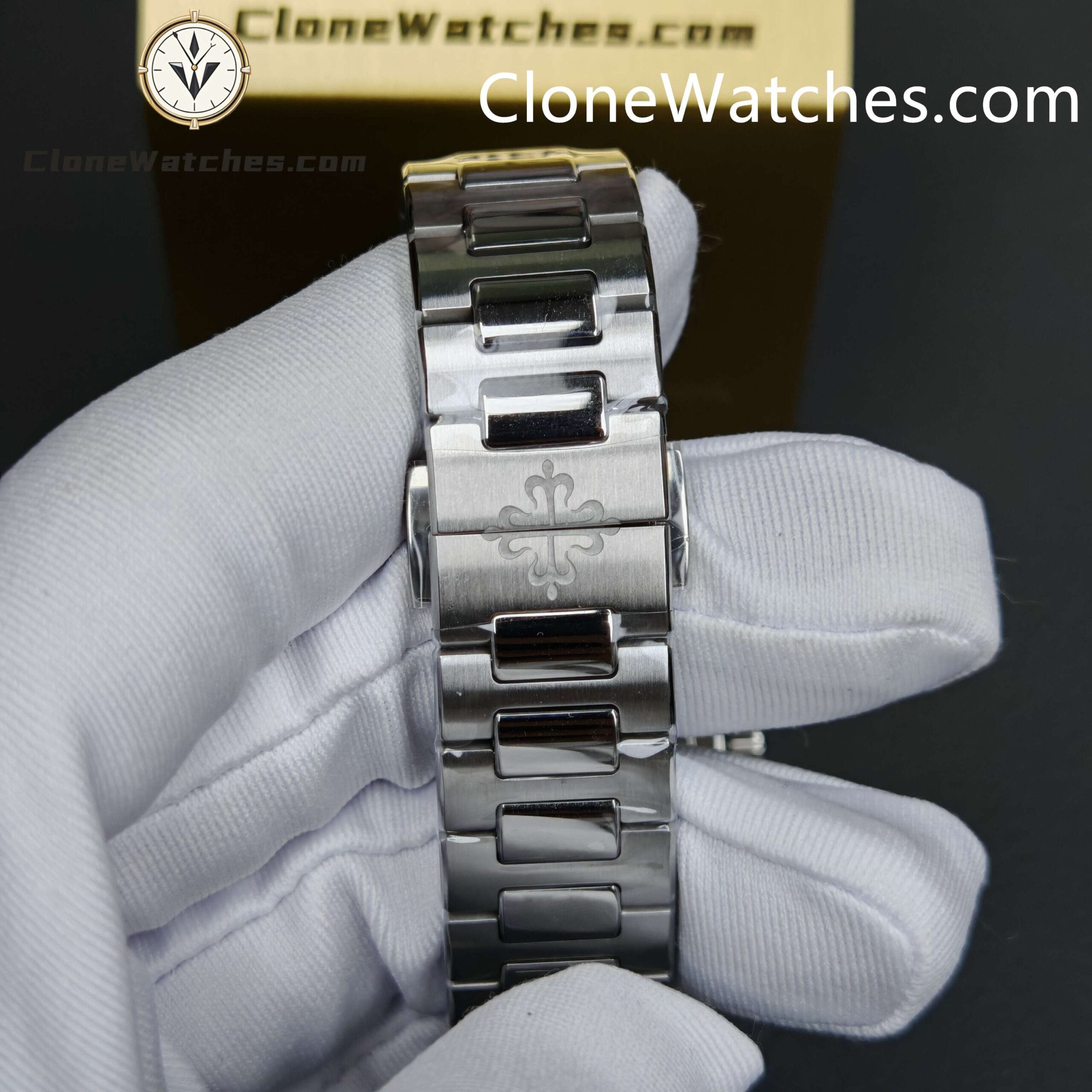 Patek Philippe Super Clone Watches 1:1 Nautilus 7118/1200A-001