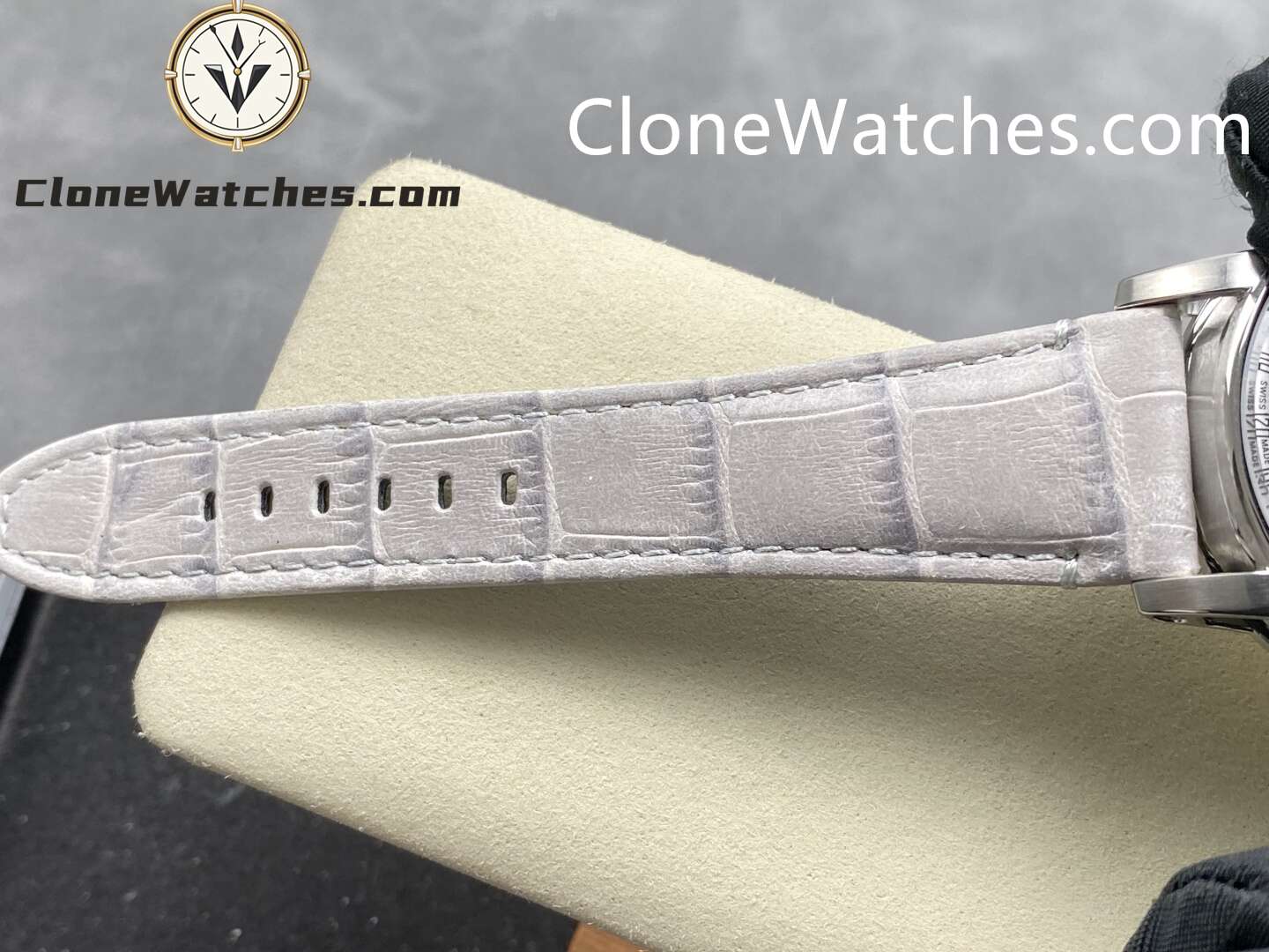 Audemars Piguet Super Clone Watches 1:1 Code 11.59 Gray Dial 26393CR 41mm