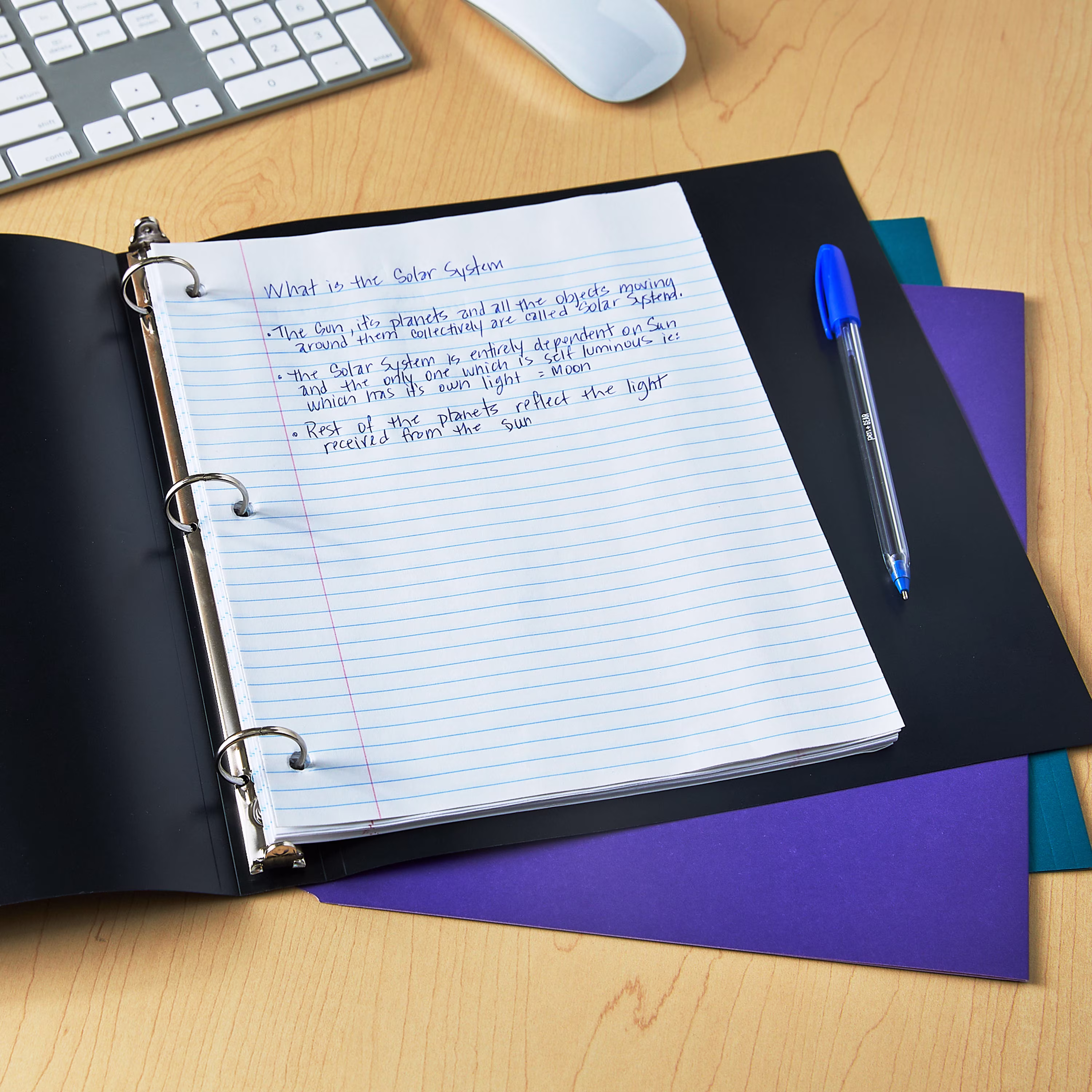 Pen+Gear Poly Standard 1 in Round-Ring Binder, Black