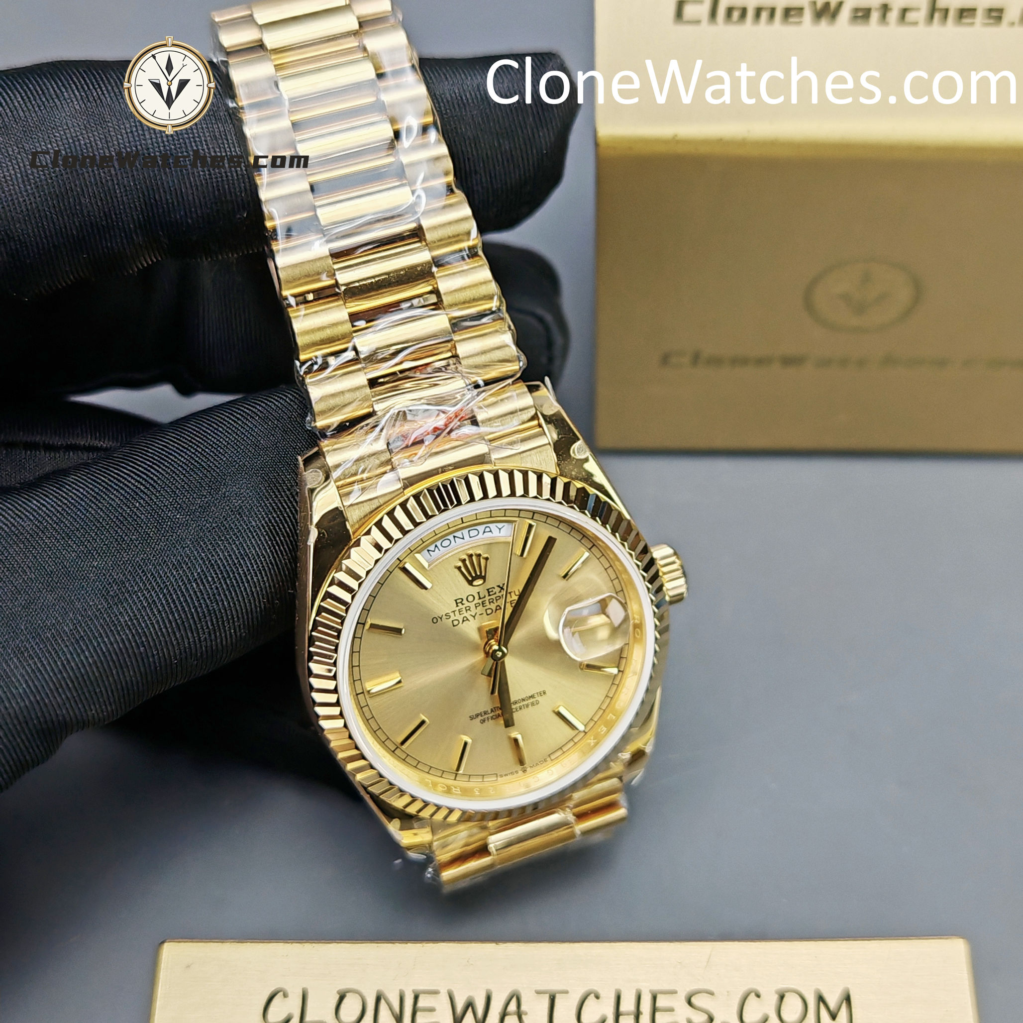 Rolex Super Clone Watches 1:1 Day Date 18K Gold Champagne Dial 36mm m128238-0045 3255 Movement