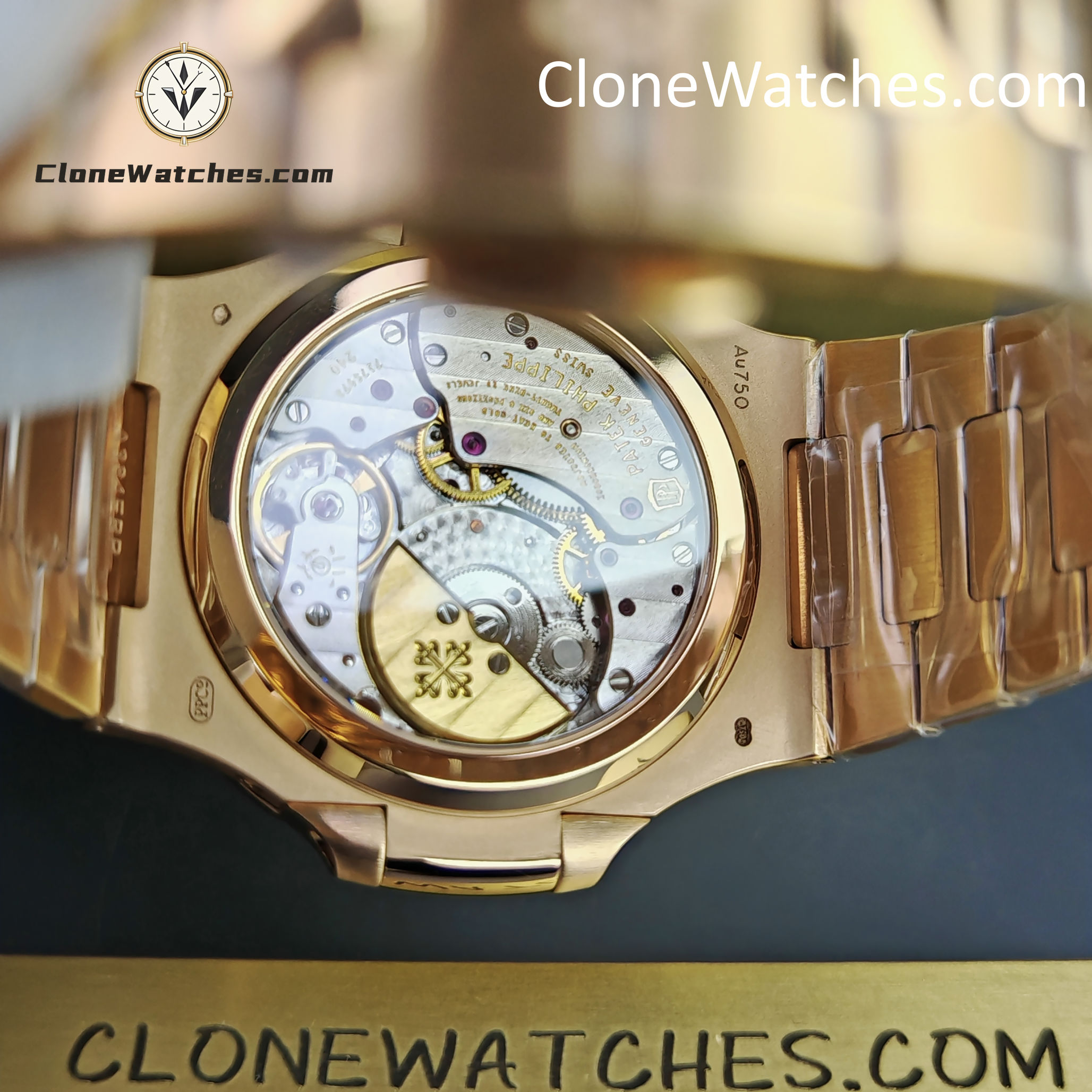 Patek Philippe Super Clone Watches 1:1 Nautilus Moon Phase 18K Rose Gold 5712 Brown Dial New Buckle