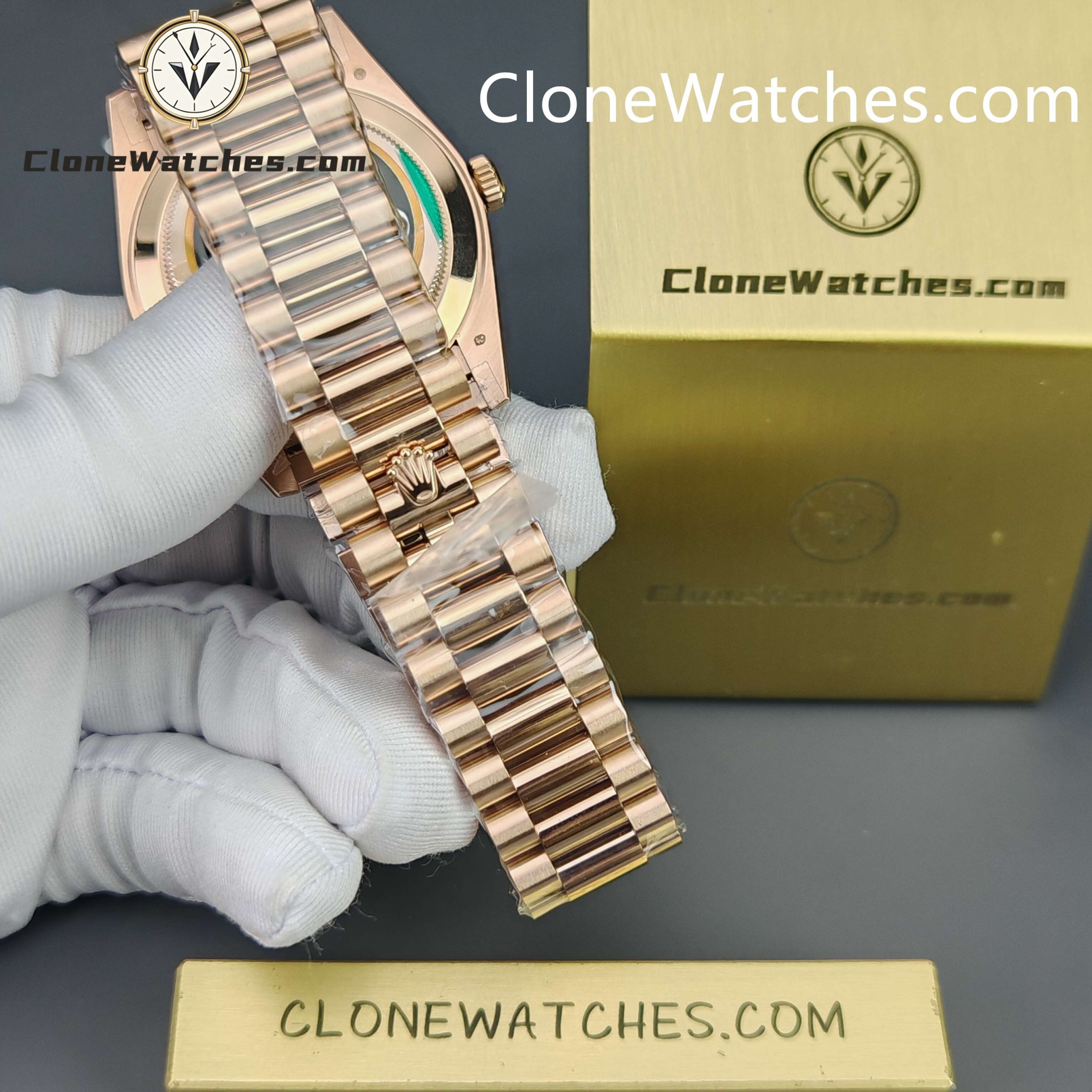 Rolex Super Clone Watches 1:1 Day Date 18K Rose Gold Sundust Roman Dial 40mm m228235 3255 Movement