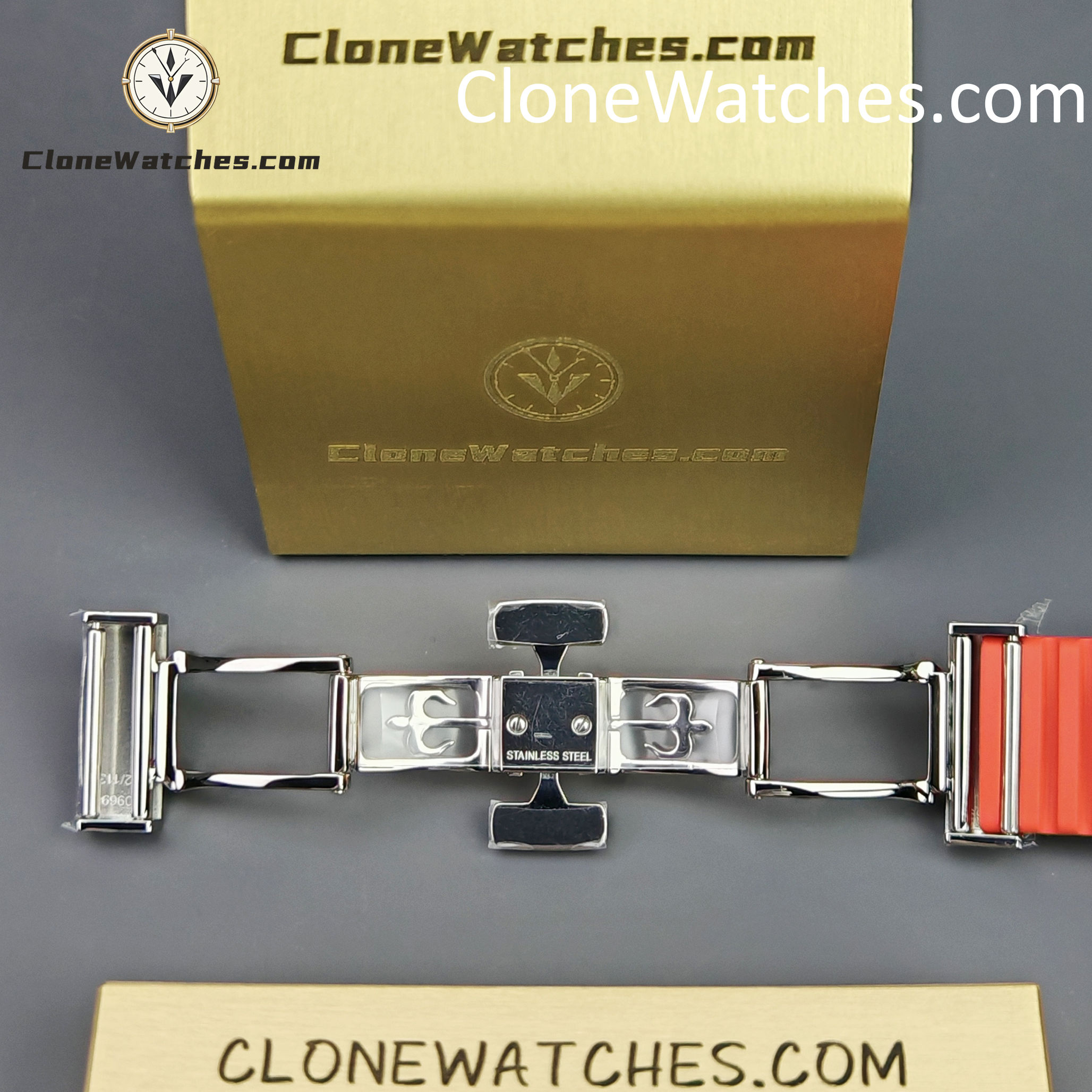 Patek Philippe Super Clone Watches 1:1 Aquanaut 5167 Black Dial 40mm Red Strap Special Edition