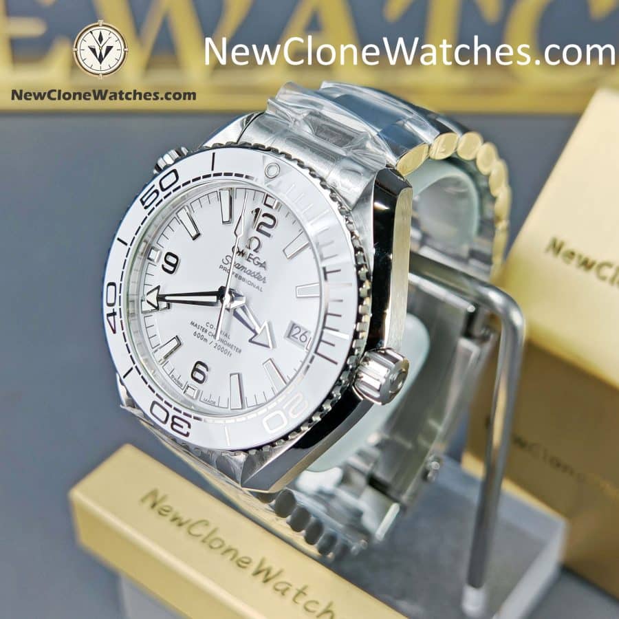 OMEGA Super Clone Watches 1:1 Seamaster Planet Ocean 600M 39.5MM 215.30.40.20.04.001