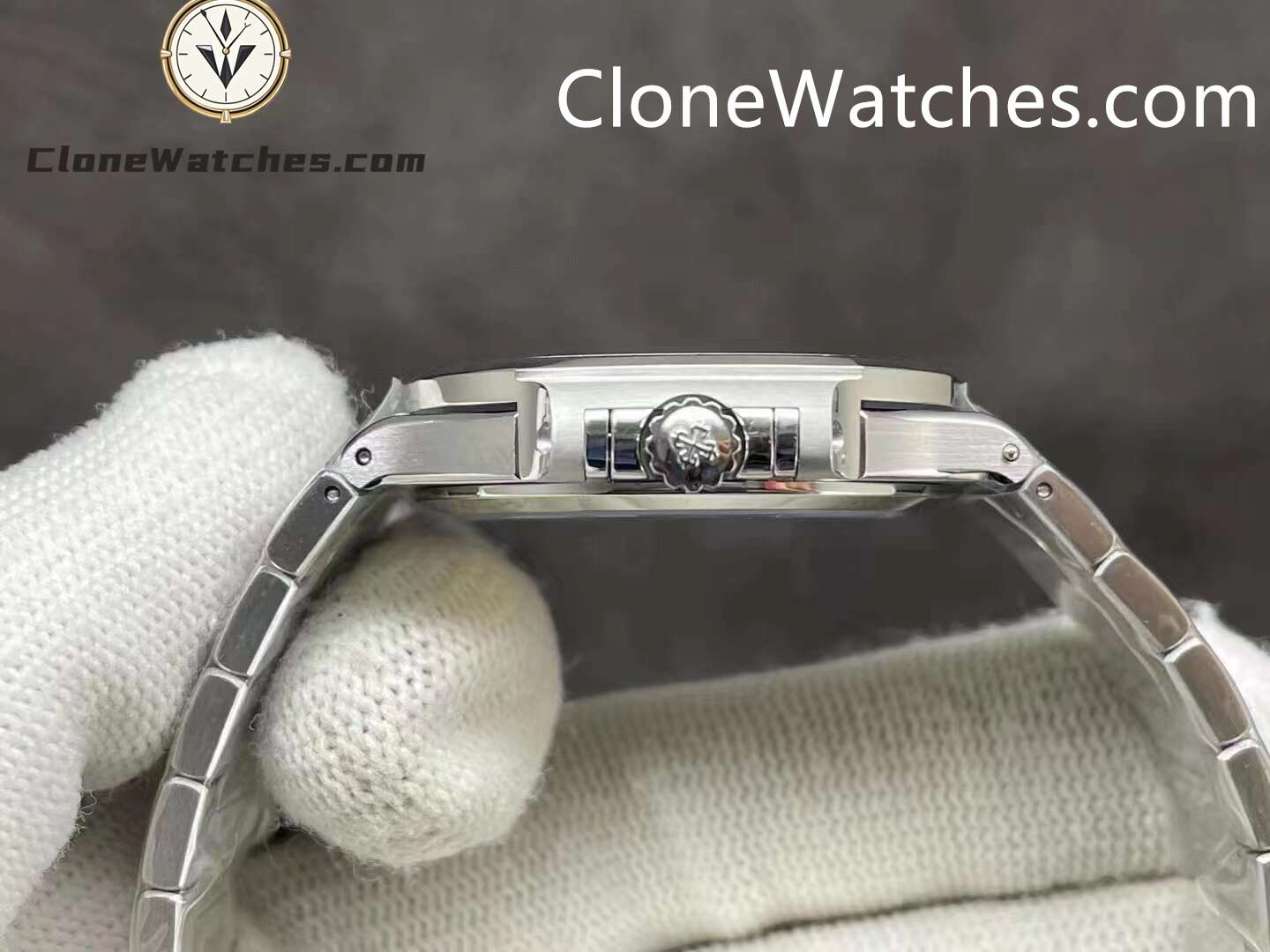 Patek Philippe Super Clone Watches 1:1 Nautilus Gray Dial Diamond Frame 7118/1200A-011 35.2 mm