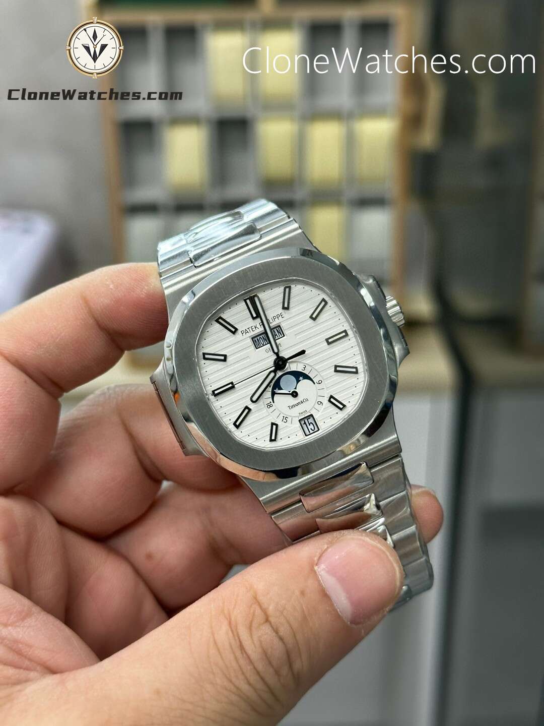 Patek Philippe Super Clone Watches 1:1 Nautilus Tiffany & Co 5726 Annual Calendar White Dial