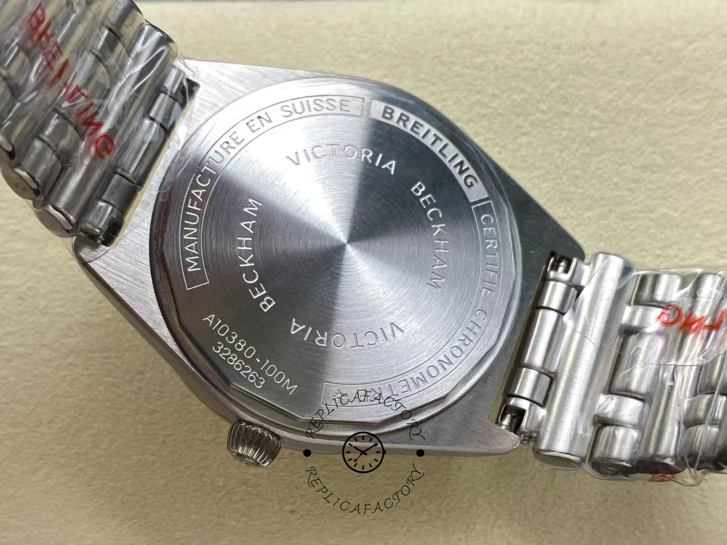 Breitling Chronomat Automatic 36mm A103803A1L1A1 Replica