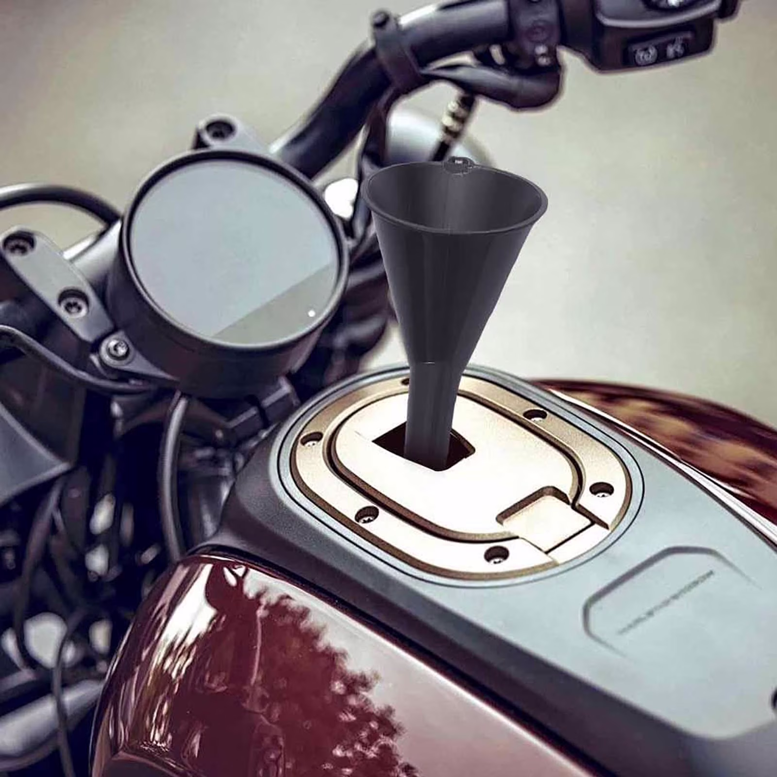 Beveled Mouth Oil Funnel Hands-Free Long Spout-Spill Funnel for Gasoline,Oil & Antifreeze Fits Cars,Motorcycles & Boats 1-Pack