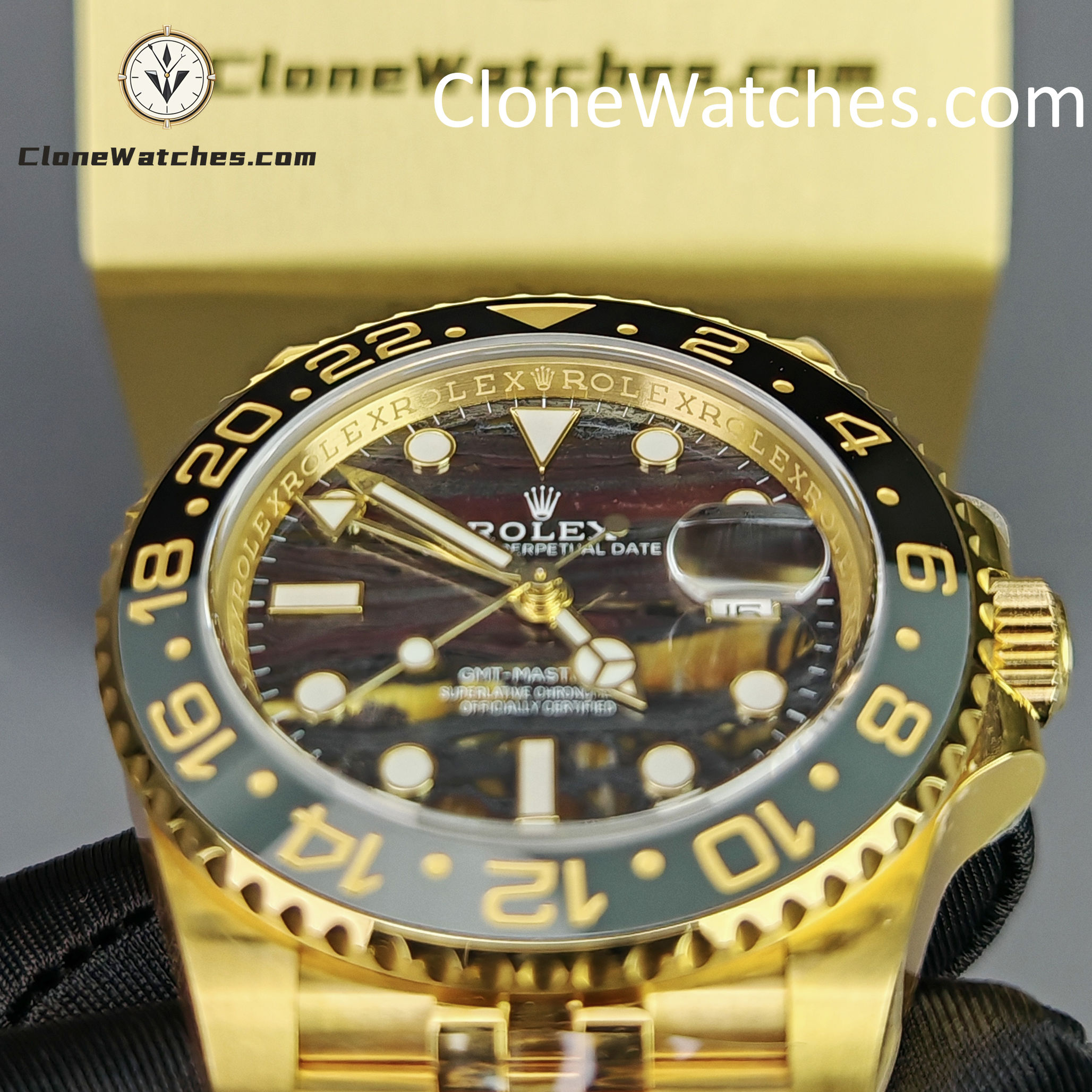 Rolex Super Clone Watches 1:1 GMT Master II 18k Gold 126718GRNR-0002 Jubilee 3285 Movement