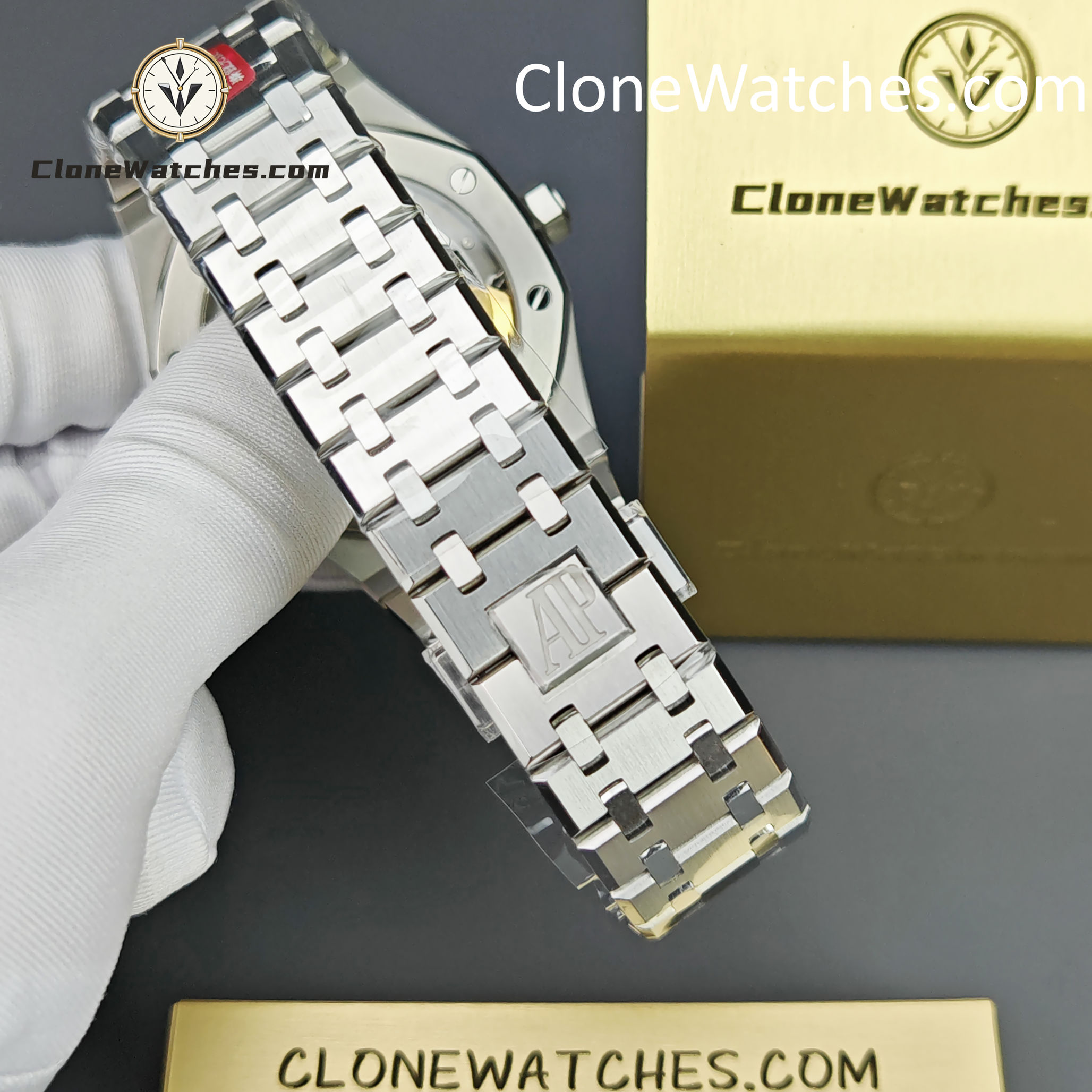 Audemars Piguet Super Clone Watches 1:1 Royal Oak 15500 White Dial
