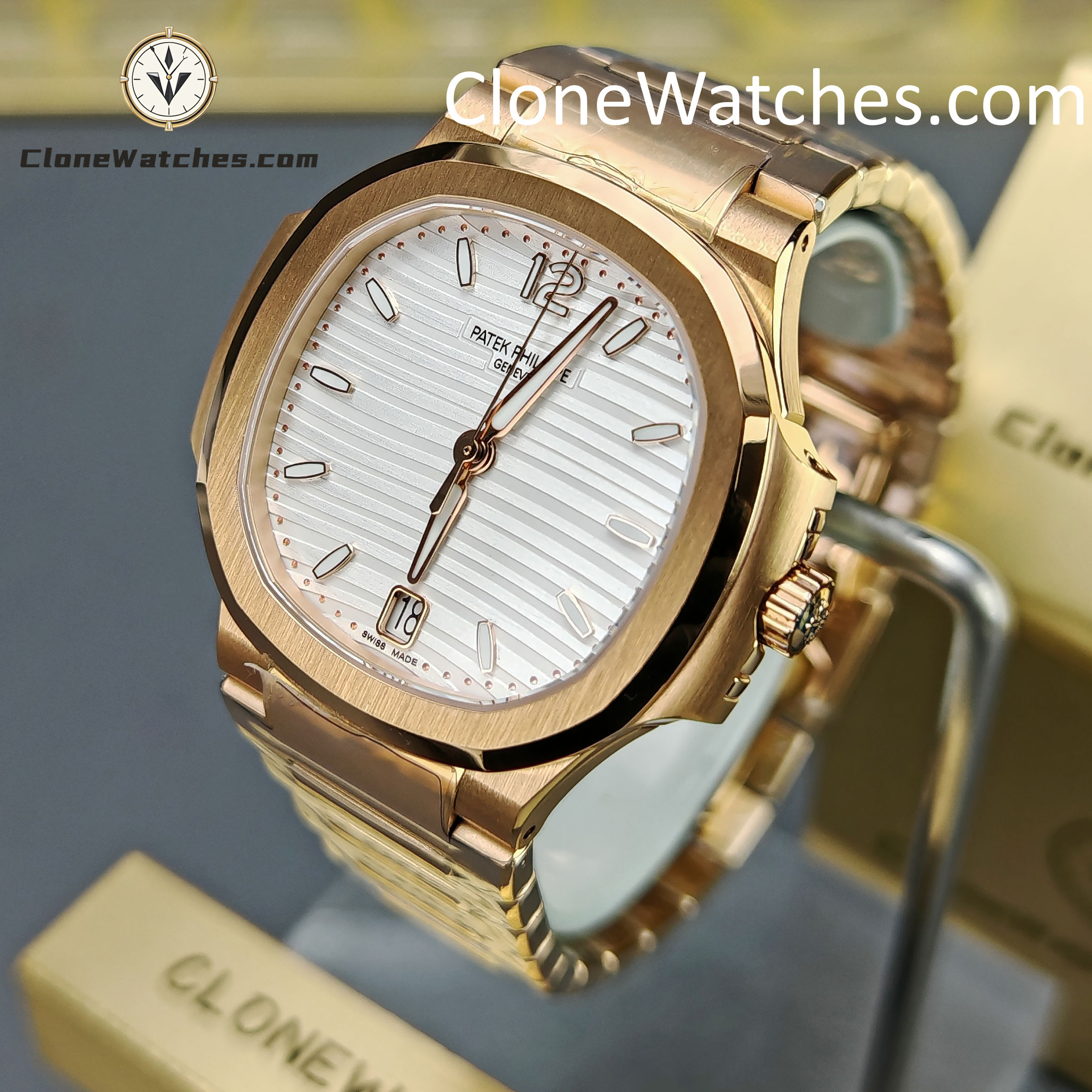 Patek Philippe Super Clone Watches 1:1 Nautilus Rose Gold 7118/1R-001 35.2 mm