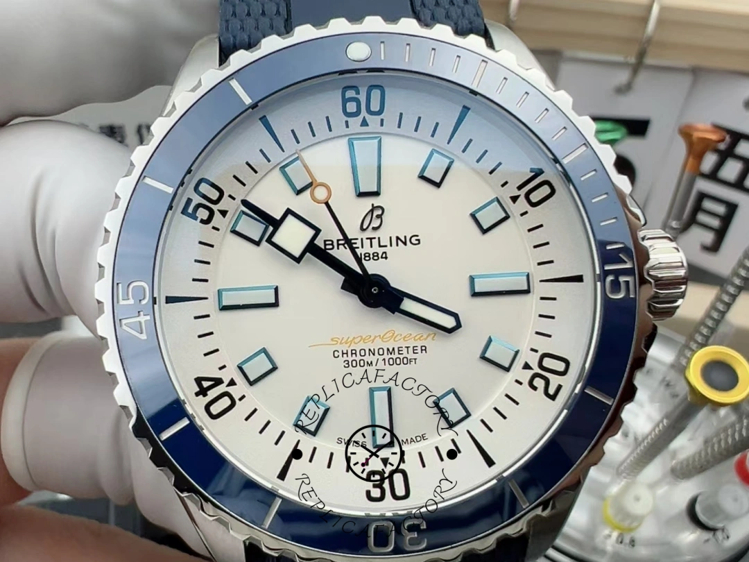 Breitling Superocean Automatic 42mm A17375E71G1S1 Replica