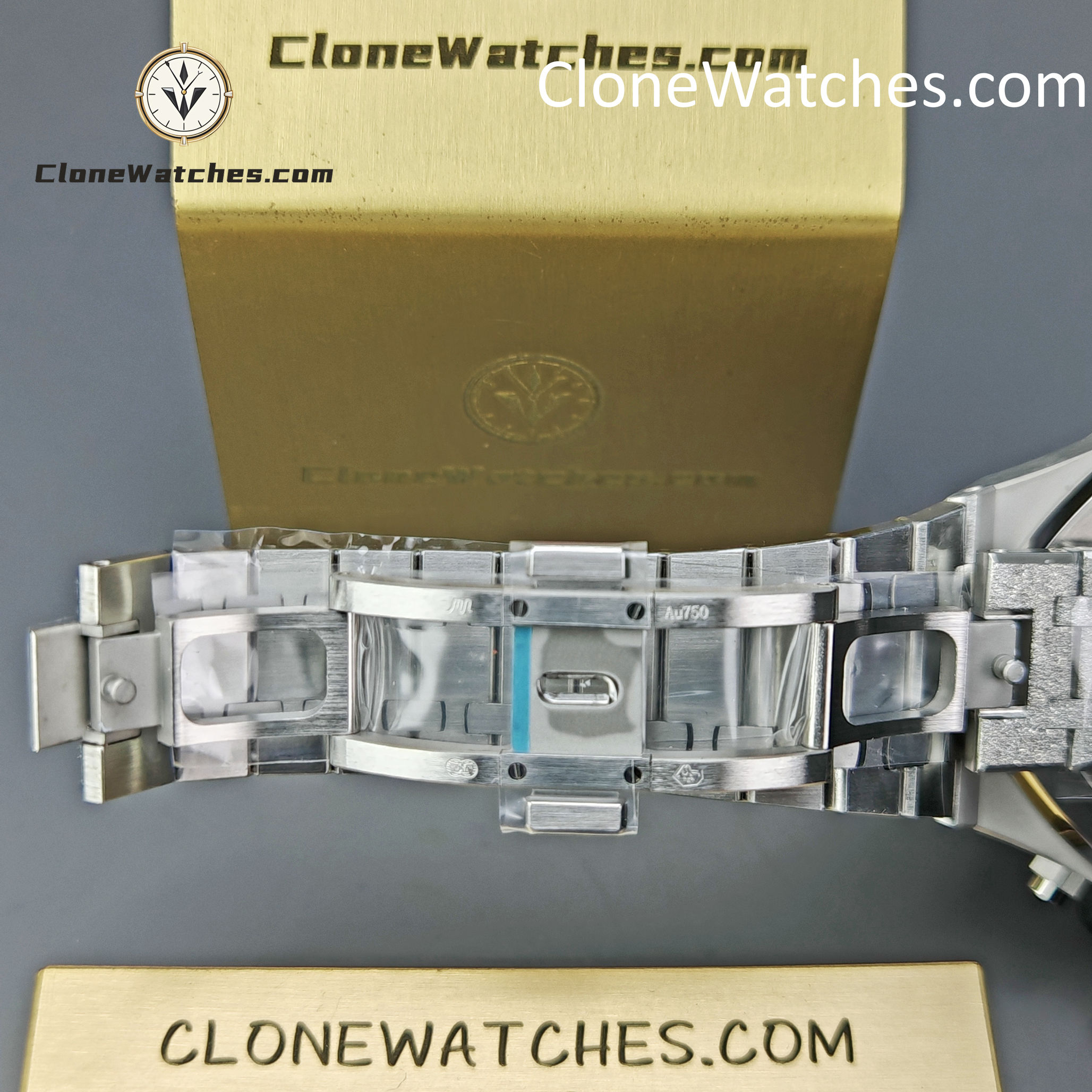 Audemars Piguet Super Clone Watches 1:1 Royal Oak Smoky Blue Dial 26240BA Selfwinding Chronograph