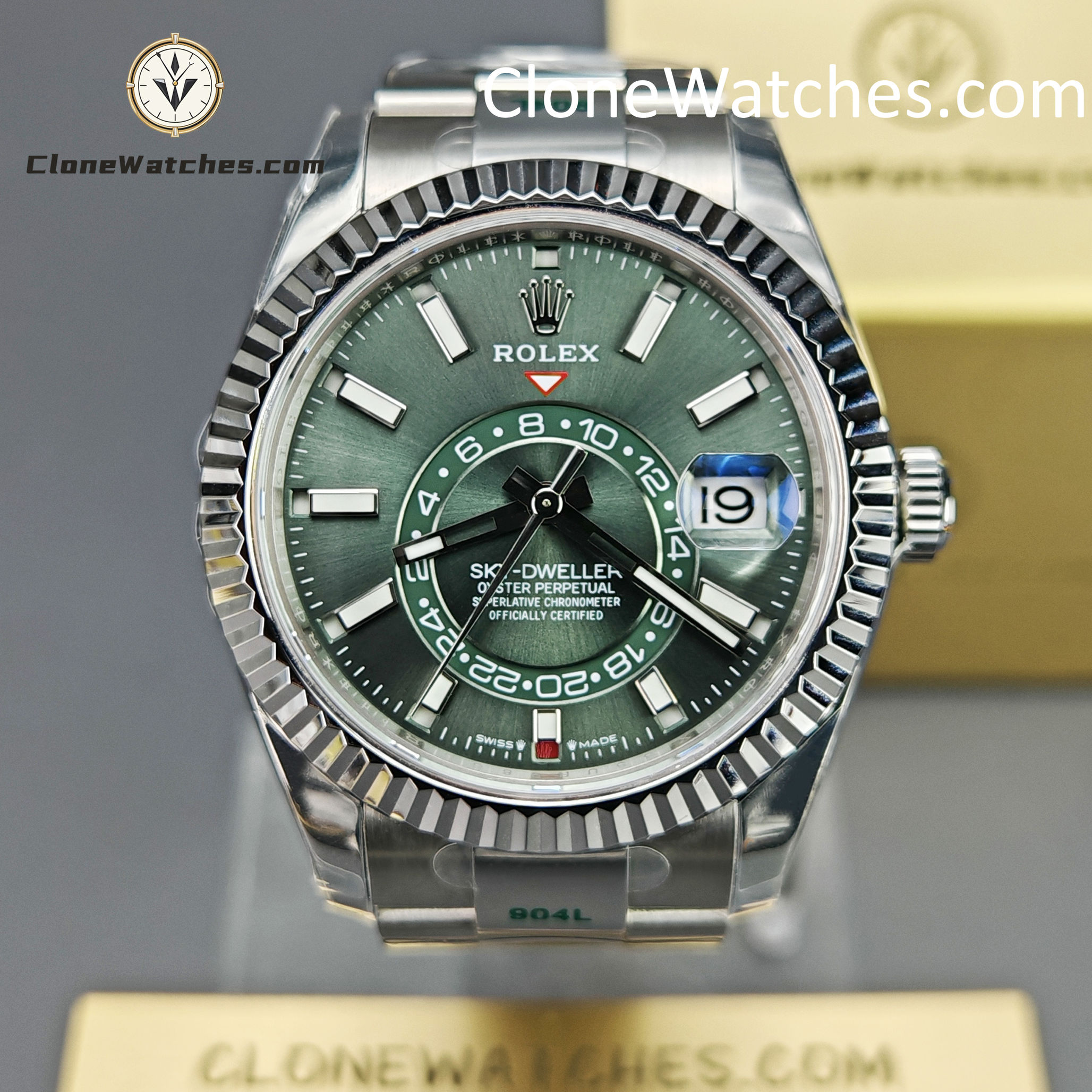 Rolex Super Clone Watches 1:1 Sky Dweller Green Dial Oyster M336934 9002 Movement