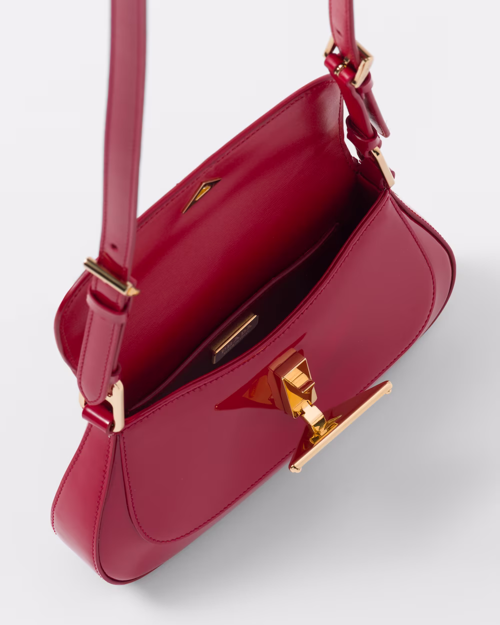 Patent leather shoulder bag