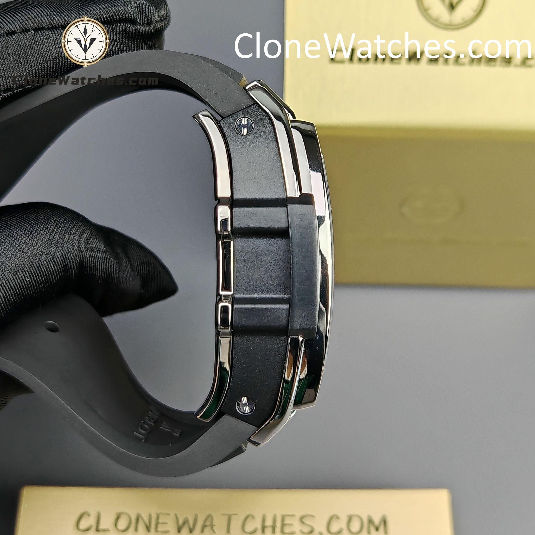 Hublot Super Clone Watches 1:1 Spirit of Big Bang Titanium 42MM 642.NX.0170.RX